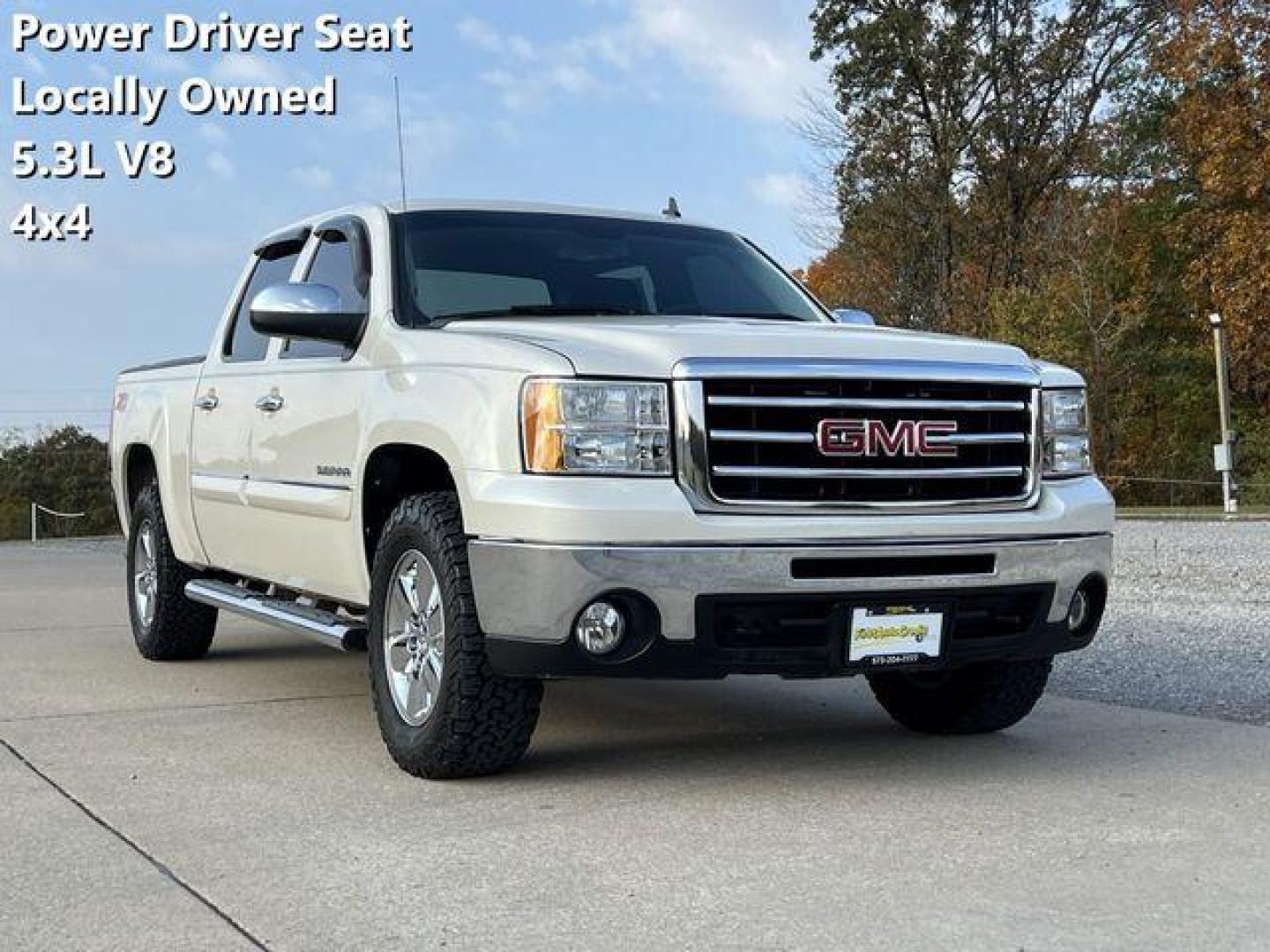 2012 WHITE /Black GMC SIERRA 1500 SLE (3GTP2VE75CG) with an 5.3L engine, Automatic transmission, located at 2990 Old Orchard Rd., Jackson, MO, 63755, 37.354214, -89.612106 - Photo#0