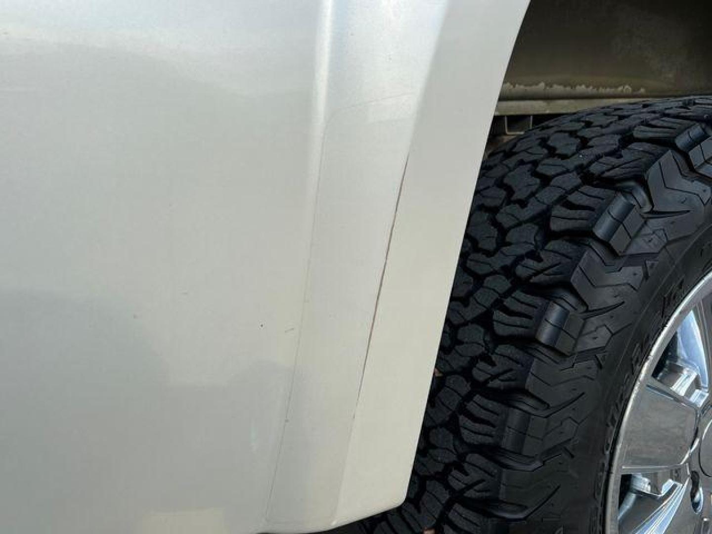 2012 WHITE /Black GMC SIERRA 1500 SLE (3GTP2VE75CG) with an 5.3L engine, Automatic transmission, located at 2990 Old Orchard Rd., Jackson, MO, 63755, 37.354214, -89.612106 - Photo#43