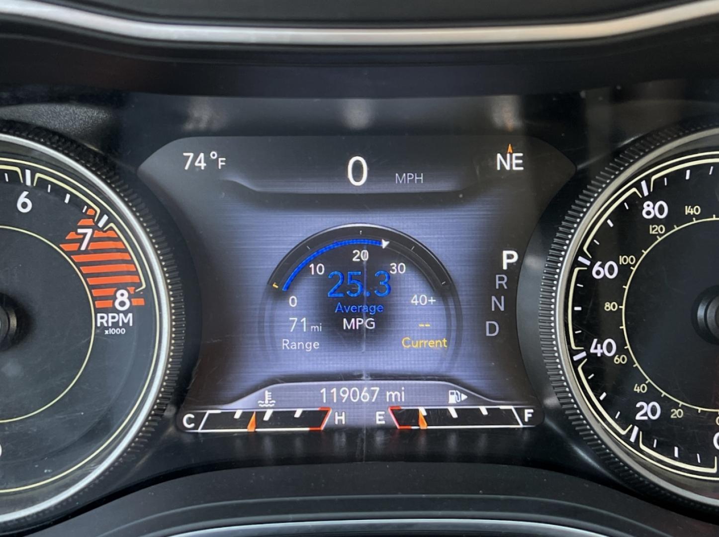 2020 MAROON /Tan Leather JEEP CHEROKEE LIMITED (1C4PJLDX3LD) with an 3.2L V6 engine, Automatic transmission, located at 506 S. Kingshighway, Cape Girardeau, MO, 63703, (573) 235-5000, 37.294991, -89.553635 - 2020 Jeep Cherokee Limited 1-Owner 119xxx miles Front Wheel Drive 3.2L V6 Automatic Leather Power/Heated/Cooled Seats Heated Steering Wheel Backup Camera Bluetooth Cruise Remote Start Power Windows/Locks/Mirrors We have financing available and we accept trades! Fill out a credit applic - Photo#22