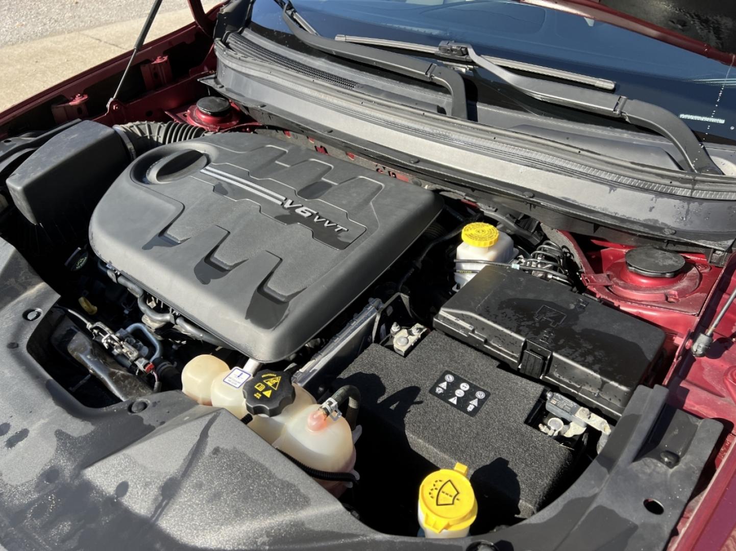 2020 MAROON /Tan Leather JEEP CHEROKEE LIMITED (1C4PJLDX3LD) with an 3.2L V6 engine, Automatic transmission, located at 506 S. Kingshighway, Cape Girardeau, MO, 63703, (573) 235-5000, 37.294991, -89.553635 - 2020 Jeep Cherokee Limited 1-Owner 119xxx miles Front Wheel Drive 3.2L V6 Automatic Leather Power/Heated/Cooled Seats Heated Steering Wheel Backup Camera Bluetooth Cruise Remote Start Power Windows/Locks/Mirrors We have financing available and we accept trades! Fill out a credit applic - Photo#36