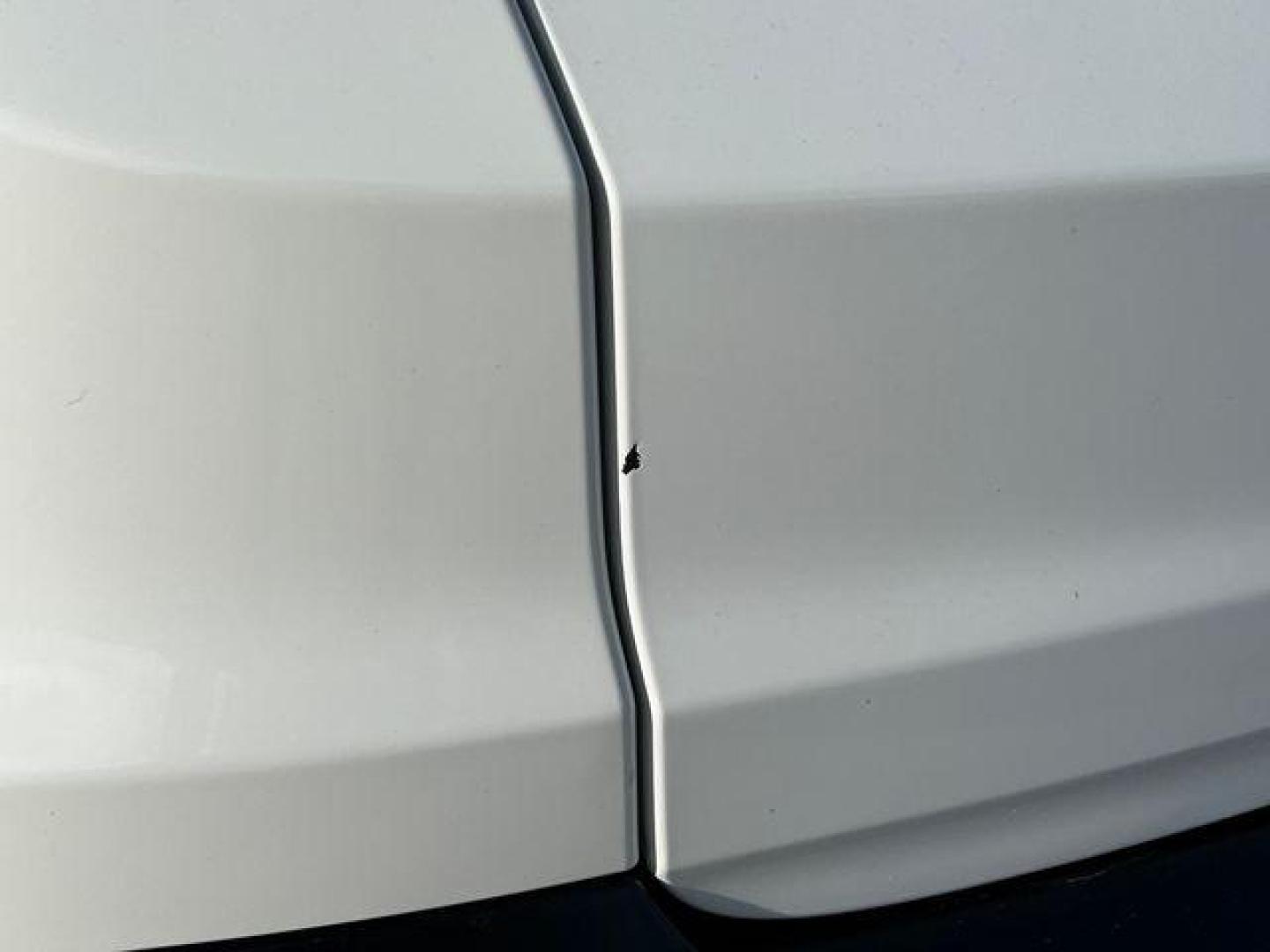 2012 WHITE /Gray HONDA CR-V LX (5J6RM3H33CL) with an 2.4L engine, Automatic transmission, located at 2990 Old Orchard Rd., Jackson, MO, 63755, 37.354214, -89.612106 - Photo#33