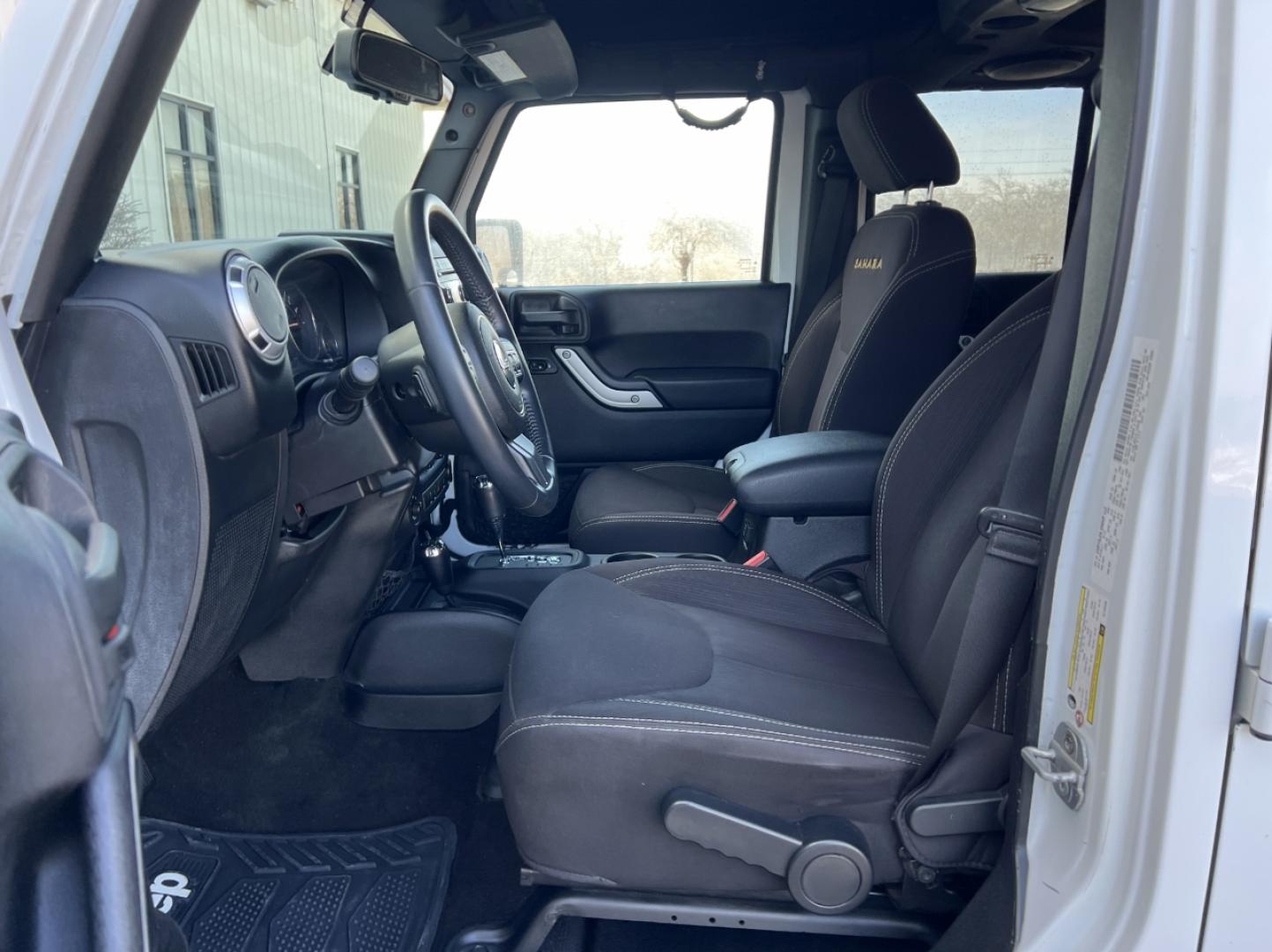 2014 WHITE /Black Cloth Jeep Wrangler Unlimited Sahara (1C4BJWEG1EL) with an 3.6L V6 engine, Automatic transmission, located at 506 S. Kingshighway, Cape Girardeau, MO, 63703, (573) 235-5000, 37.294991, -89.553635 - 2014 Jeep Wrangler Unlimited Sahara Only 48xxx miles 4x4 3.6L V6 Automatic Local Trade-In 20" Wheels Cruise Power Windows/Locks/Mirrors We have financing available and we accept trades! Fill out a credit application on our website or come by today! If you have any questions, give us a call - Photo#11