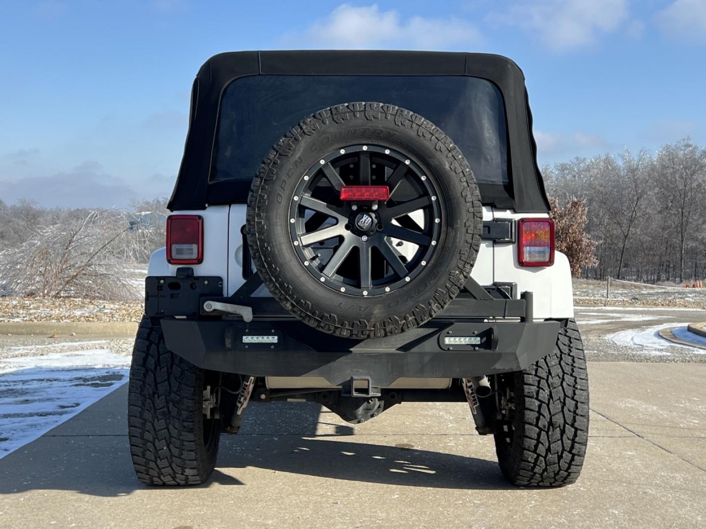 2014 WHITE /Black Cloth Jeep Wrangler Unlimited Sahara (1C4BJWEG1EL) with an 3.6L V6 engine, Automatic transmission, located at 506 S. Kingshighway, Cape Girardeau, MO, 63703, (573) 235-5000, 37.294991, -89.553635 - 2014 Jeep Wrangler Unlimited Sahara Only 48xxx miles 4x4 3.6L V6 Automatic Local Trade-In 20" Wheels Cruise Power Windows/Locks/Mirrors We have financing available and we accept trades! Fill out a credit application on our website or come by today! If you have any questions, give us a call - Photo#8