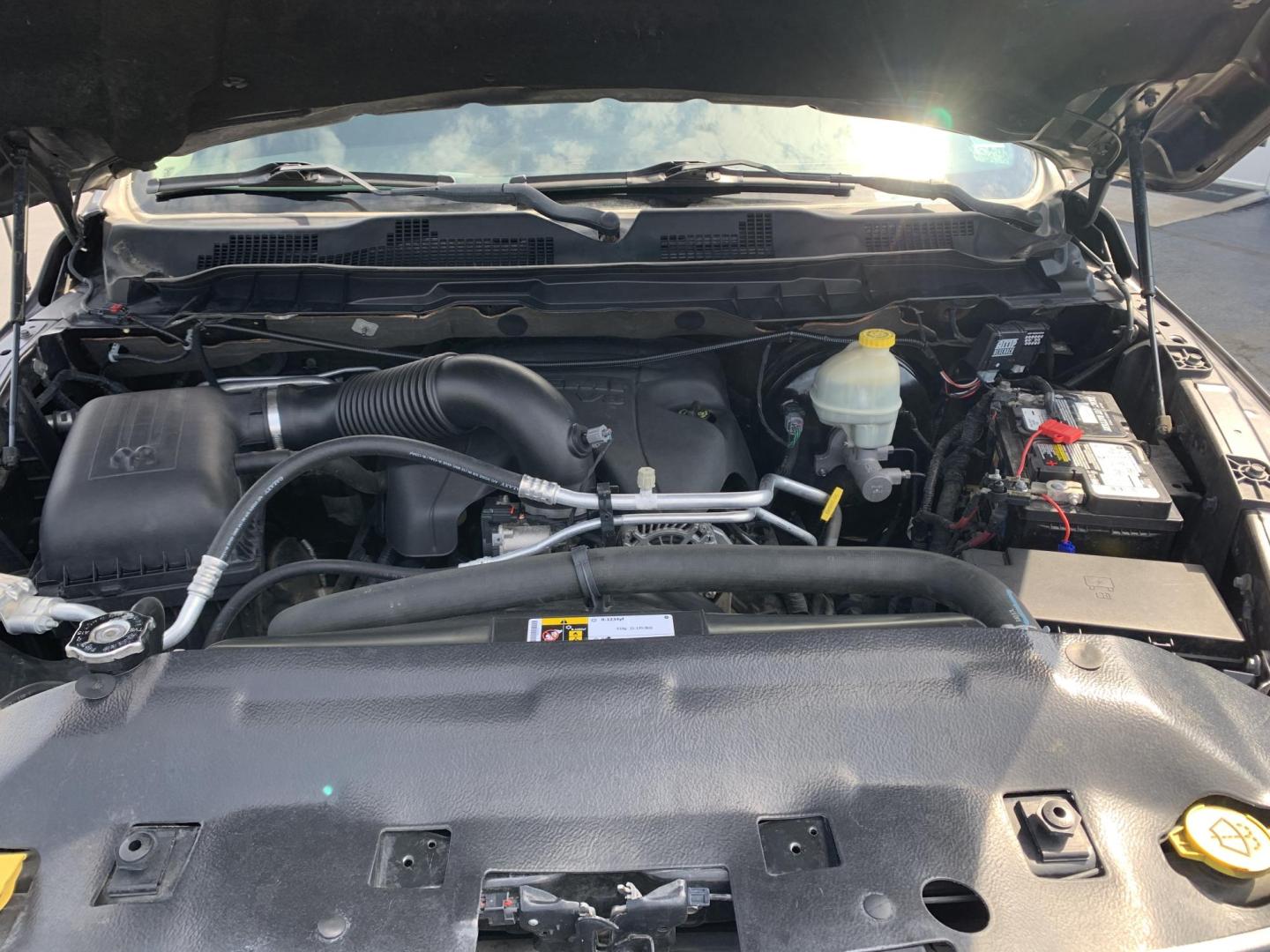 2015 GRAY /Black Leather/Cloth RAM 1500 SPORT (1C6RR7MT7FS) with an 5.7L V8 engine, Automatic transmission, located at 506 S. Kingshighway, Cape Girardeau, MO, 63703, (573) 235-5000, 37.294991, -89.553635 - 2015 Ram 1500 Sport 167xxx miles 4x4 5.7L V8 Automatic Leather Navigation Backup Camera Heated Seats Heated Steering Wheel Power Driver Seat Power Running Boards Bluetooth 20" Wheels Cruise Remote Start Power Windows/Locks/Mirrors We have financing available and we accept trades! Fi - Photo#2