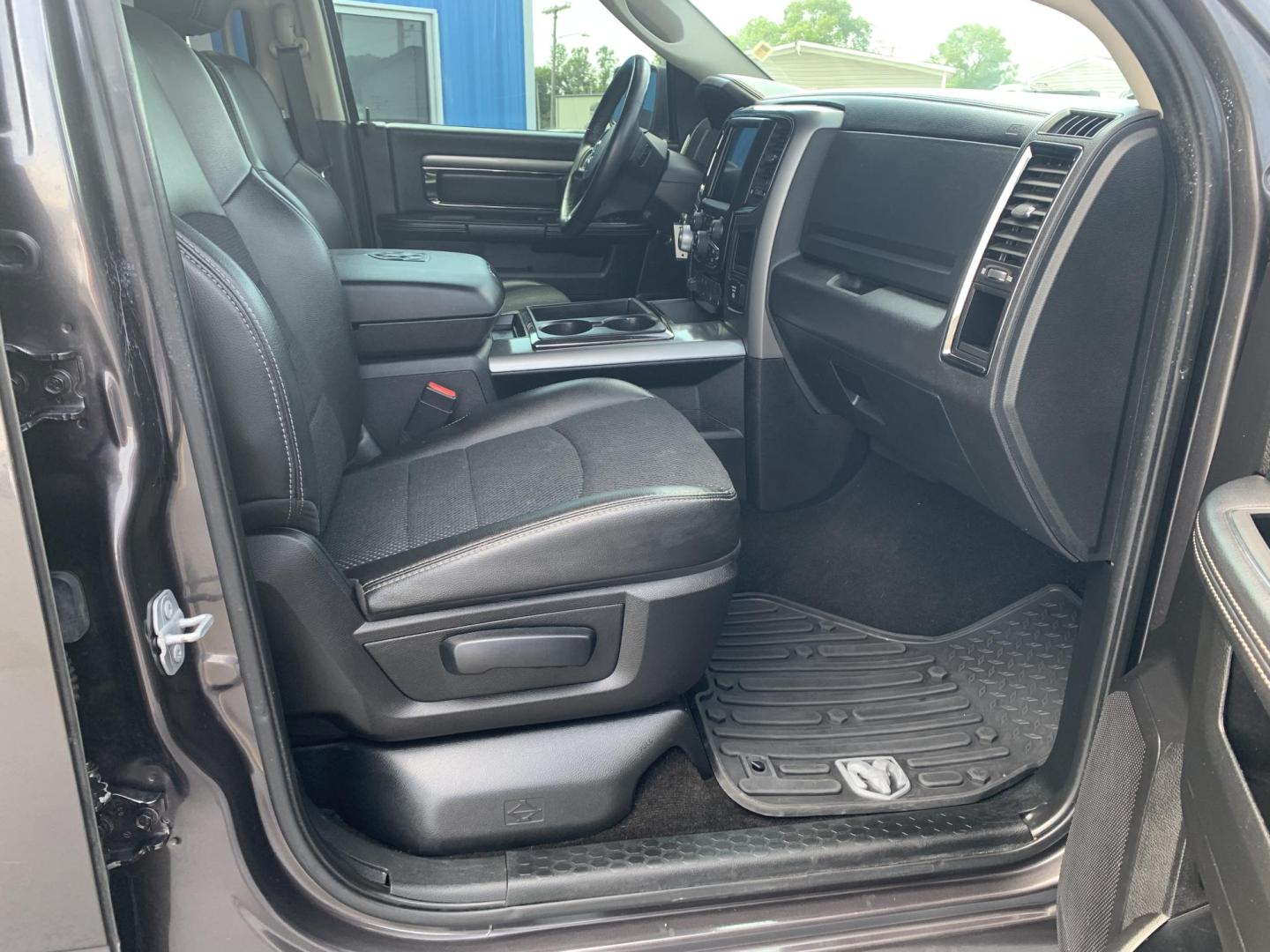 2015 GRAY /Black Leather/Cloth RAM 1500 SPORT (1C6RR7MT7FS) with an 5.7L V8 engine, Automatic transmission, located at 506 S. Kingshighway, Cape Girardeau, MO, 63703, (573) 235-5000, 37.294991, -89.553635 - 2015 Ram 1500 Sport 167xxx miles 4x4 5.7L V8 Automatic Leather Navigation Backup Camera Heated Seats Heated Steering Wheel Power Driver Seat Power Running Boards Bluetooth 20" Wheels Cruise Remote Start Power Windows/Locks/Mirrors We have financing available and we accept trades! Fi - Photo#12