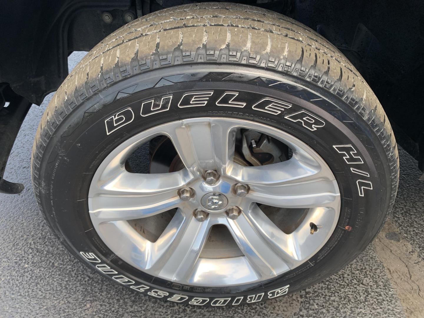 2015 GRAY /Black Leather/Cloth RAM 1500 SPORT (1C6RR7MT7FS) with an 5.7L V8 engine, Automatic transmission, located at 506 S. Kingshighway, Cape Girardeau, MO, 63703, (573) 235-5000, 37.294991, -89.553635 - 2015 Ram 1500 Sport 167xxx miles 4x4 5.7L V8 Automatic Leather Navigation Backup Camera Heated Seats Heated Steering Wheel Power Driver Seat Power Running Boards Bluetooth 20" Wheels Cruise Remote Start Power Windows/Locks/Mirrors We have financing available and we accept trades! Fi - Photo#39