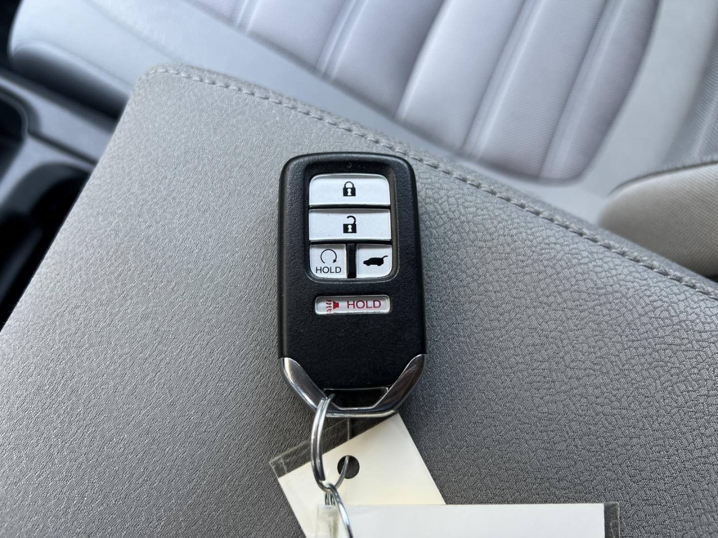 2021 BLUE /Gray Cloth HONDA CR-V EX (7FART6H57ME) with an 2.0L 4 Cyl. engine, Continuously Variable transmission, located at 506 S. Kingshighway, Cape Girardeau, MO, 63703, (573) 235-5000, 37.294991, -89.553635 - 2021 Honda CR-V HYBRID EX 1-Owner 95xxx miles All Wheel Drive 2.0L 4 Cyl. Hybrid Automatic Backup Camera Sunroof Heated Seats Power Driver Seat Bluetooth Cruise Power Windows/Locks/Mirrors We have financing available and we accept trades! Fill out a credit application on our website or - Photo#6