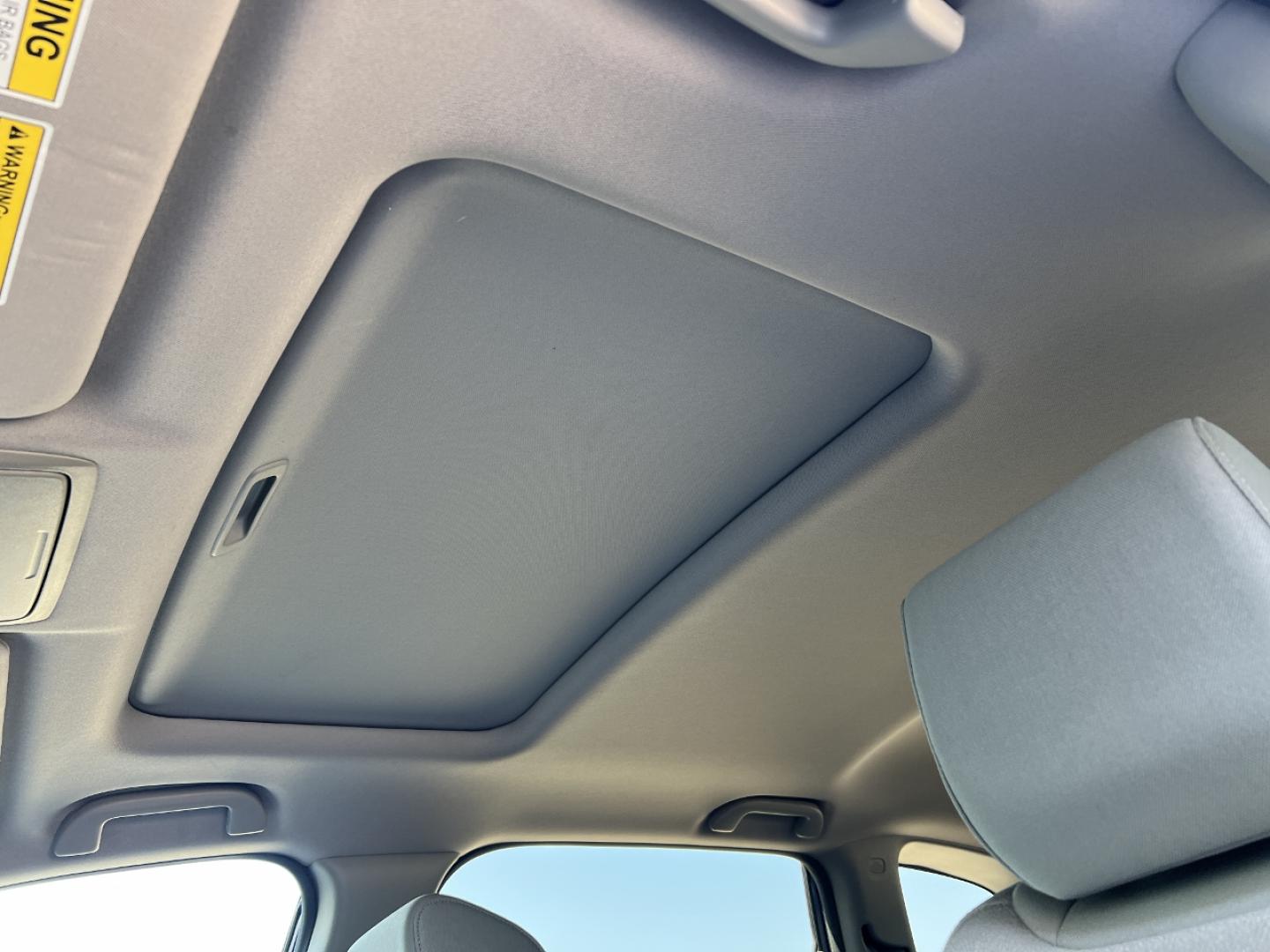 2021 BLUE /Gray Cloth HONDA CR-V EX (7FART6H57ME) with an 2.0L 4 Cyl. engine, Continuously Variable transmission, located at 506 S. Kingshighway, Cape Girardeau, MO, 63703, (573) 235-5000, 37.294991, -89.553635 - 2021 Honda CR-V HYBRID EX 1-Owner 95xxx miles All Wheel Drive 2.0L 4 Cyl. Hybrid Automatic Backup Camera Sunroof Heated Seats Power Driver Seat Bluetooth Cruise Power Windows/Locks/Mirrors We have financing available and we accept trades! Fill out a credit application on our website or - Photo#4