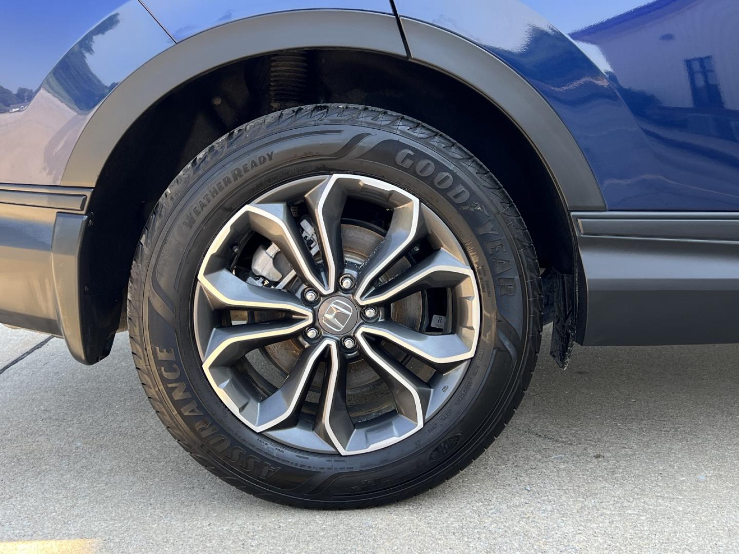 2021 BLUE /Gray Cloth HONDA CR-V EX (7FART6H57ME) with an 2.0L 4 Cyl. engine, Continuously Variable transmission, located at 506 S. Kingshighway, Cape Girardeau, MO, 63703, (573) 235-5000, 37.294991, -89.553635 - 2021 Honda CR-V HYBRID EX 1-Owner 95xxx miles All Wheel Drive 2.0L 4 Cyl. Hybrid Automatic Backup Camera Sunroof Heated Seats Power Driver Seat Bluetooth Cruise Power Windows/Locks/Mirrors We have financing available and we accept trades! Fill out a credit application on our website or - Photo#38