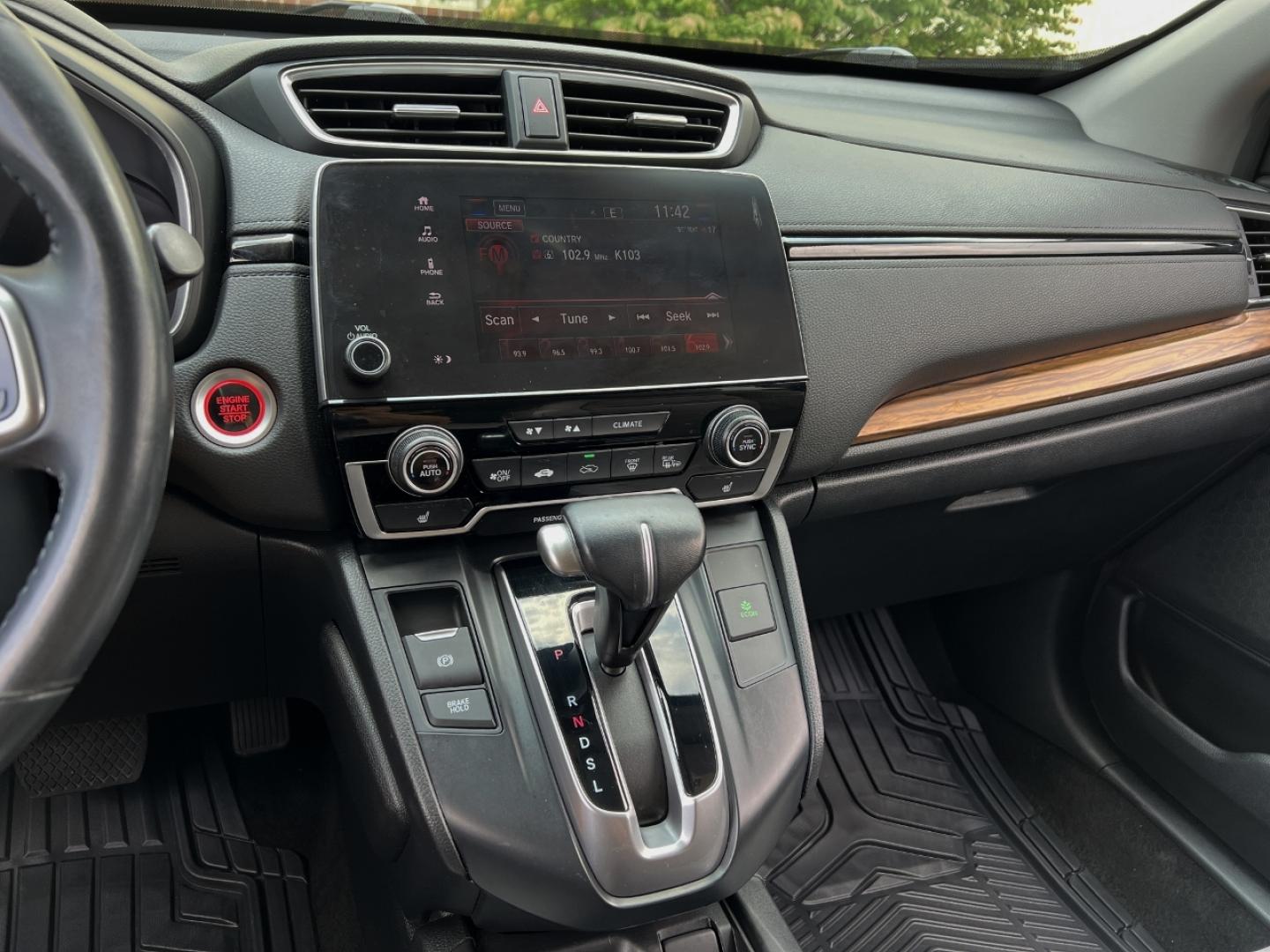 2019 MAROON /Gray Leather HONDA CR-V EXL (7FARW1H85KE) with an 1.5L 4 Cyl. engine, Continuously Variable transmission, located at 2990 Old Orchard Rd., Jackson, MO, 63755, 37.354214, -89.612106 - 2019 Honda CR-V EX-L 112xxx miles Front Wheel Drive 1.5L 4 Cyl. Automatic Leather Backup Camera Power/Heated Seats Sunroof Bluetooth Remote Start Cruise Power Windows/Locks/Mirrors We have financing available and we accept trades! Fill out a credit application on our website or come by - Photo#25