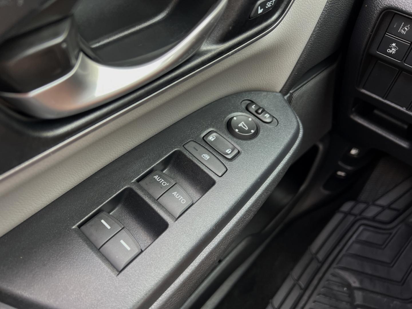 2019 MAROON /Gray Leather HONDA CR-V EXL (7FARW1H85KE) with an 1.5L 4 Cyl. engine, Continuously Variable transmission, located at 2990 Old Orchard Rd., Jackson, MO, 63755, 37.354214, -89.612106 - 2019 Honda CR-V EX-L 112xxx miles Front Wheel Drive 1.5L 4 Cyl. Automatic Leather Backup Camera Power/Heated Seats Sunroof Bluetooth Remote Start Cruise Power Windows/Locks/Mirrors We have financing available and we accept trades! Fill out a credit application on our website or come by - Photo#27