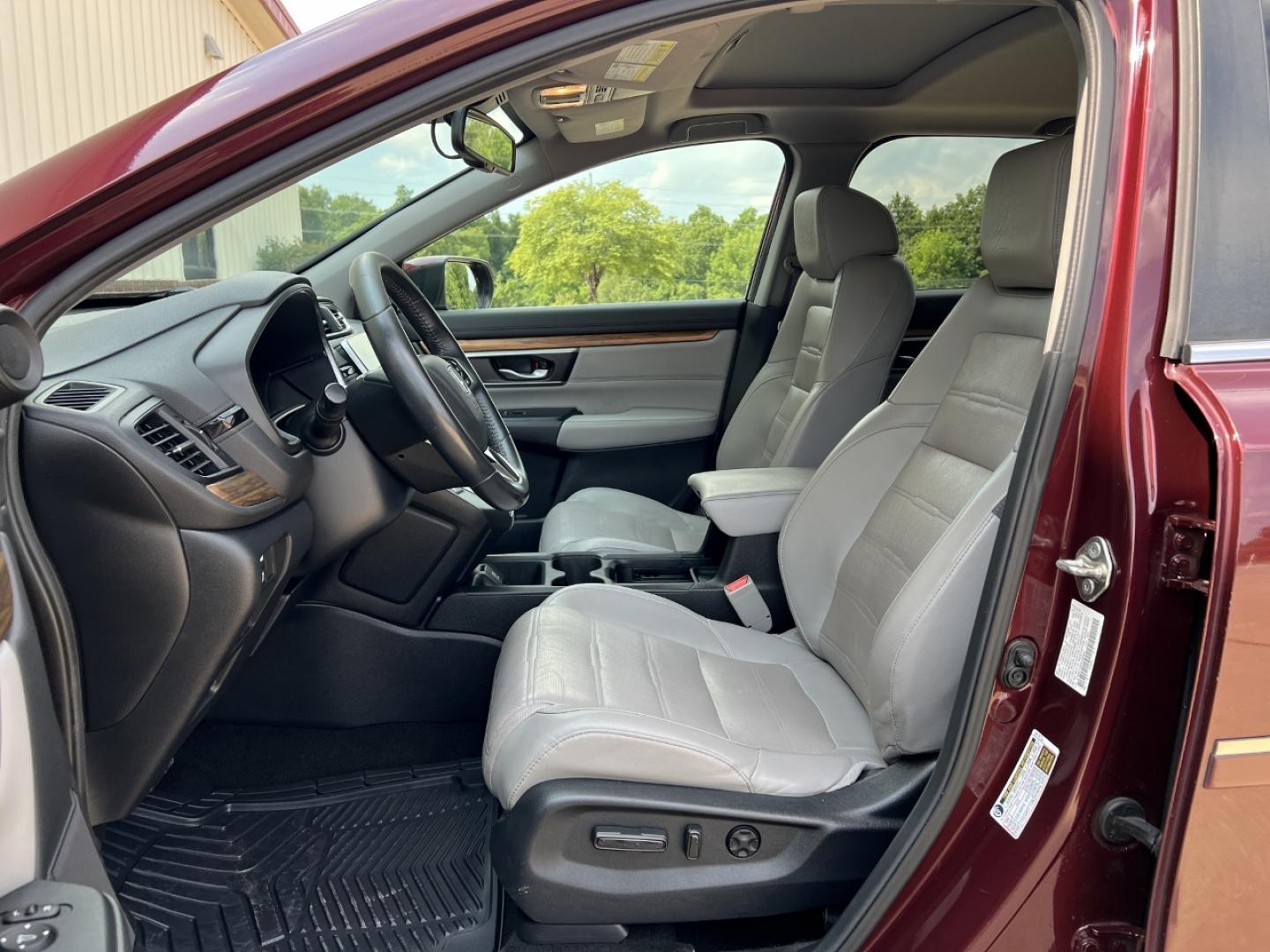 2019 MAROON /Gray Leather HONDA CR-V EXL (7FARW1H85KE) with an 1.5L 4 Cyl. engine, Continuously Variable transmission, located at 2990 Old Orchard Rd., Jackson, MO, 63755, 37.354214, -89.612106 - 2019 Honda CR-V EX-L 112xxx miles Front Wheel Drive 1.5L 4 Cyl. Automatic Leather Backup Camera Power/Heated Seats Sunroof Bluetooth Remote Start Cruise Power Windows/Locks/Mirrors We have financing available and we accept trades! Fill out a credit application on our website or come by - Photo#14