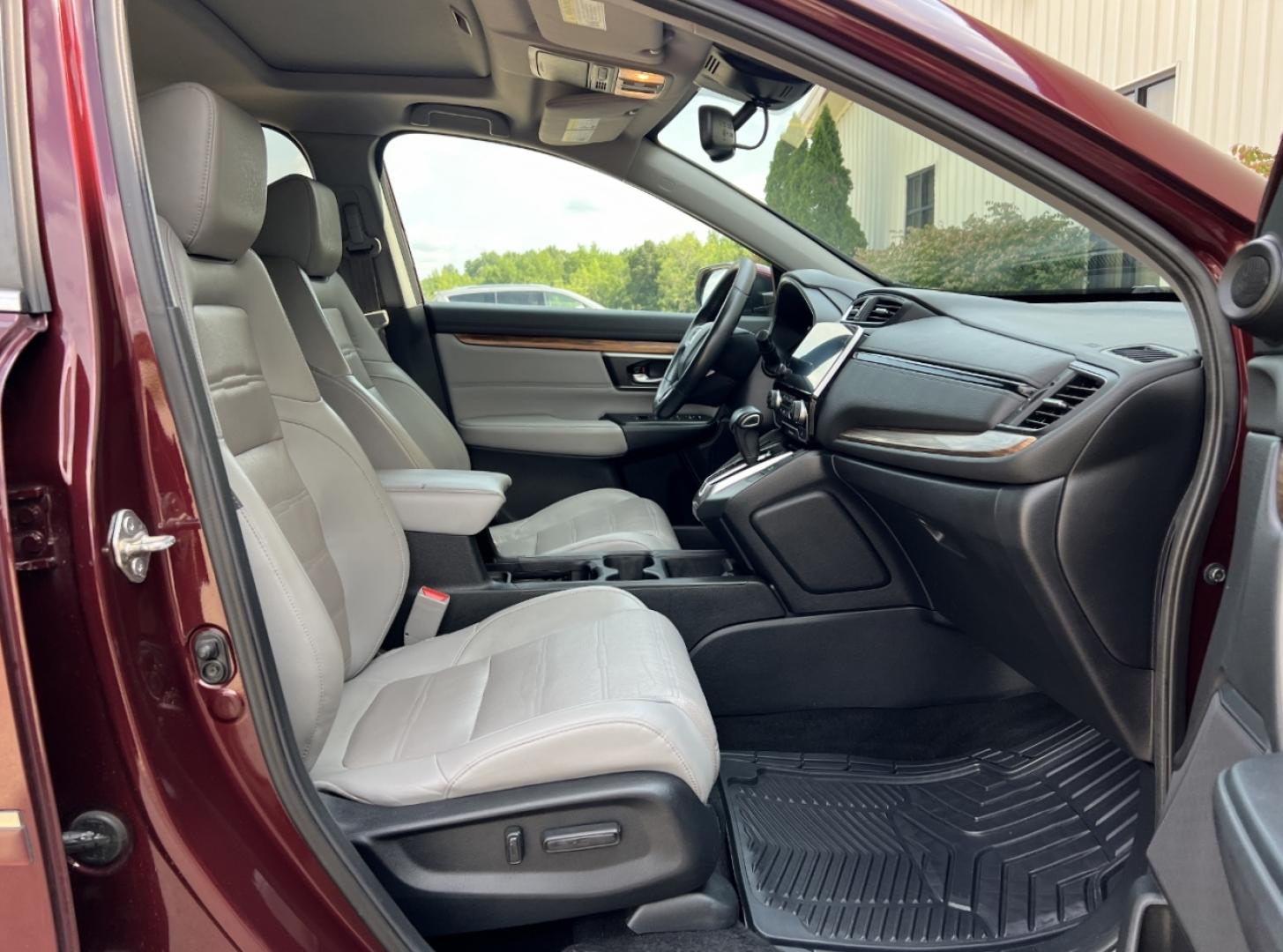 2019 MAROON /Gray Leather HONDA CR-V EXL (7FARW1H85KE) with an 1.5L 4 Cyl. engine, Continuously Variable transmission, located at 2990 Old Orchard Rd., Jackson, MO, 63755, 37.354214, -89.612106 - 2019 Honda CR-V EX-L 112xxx miles Front Wheel Drive 1.5L 4 Cyl. Automatic Leather Backup Camera Power/Heated Seats Sunroof Bluetooth Remote Start Cruise Power Windows/Locks/Mirrors We have financing available and we accept trades! Fill out a credit application on our website or come by - Photo#16