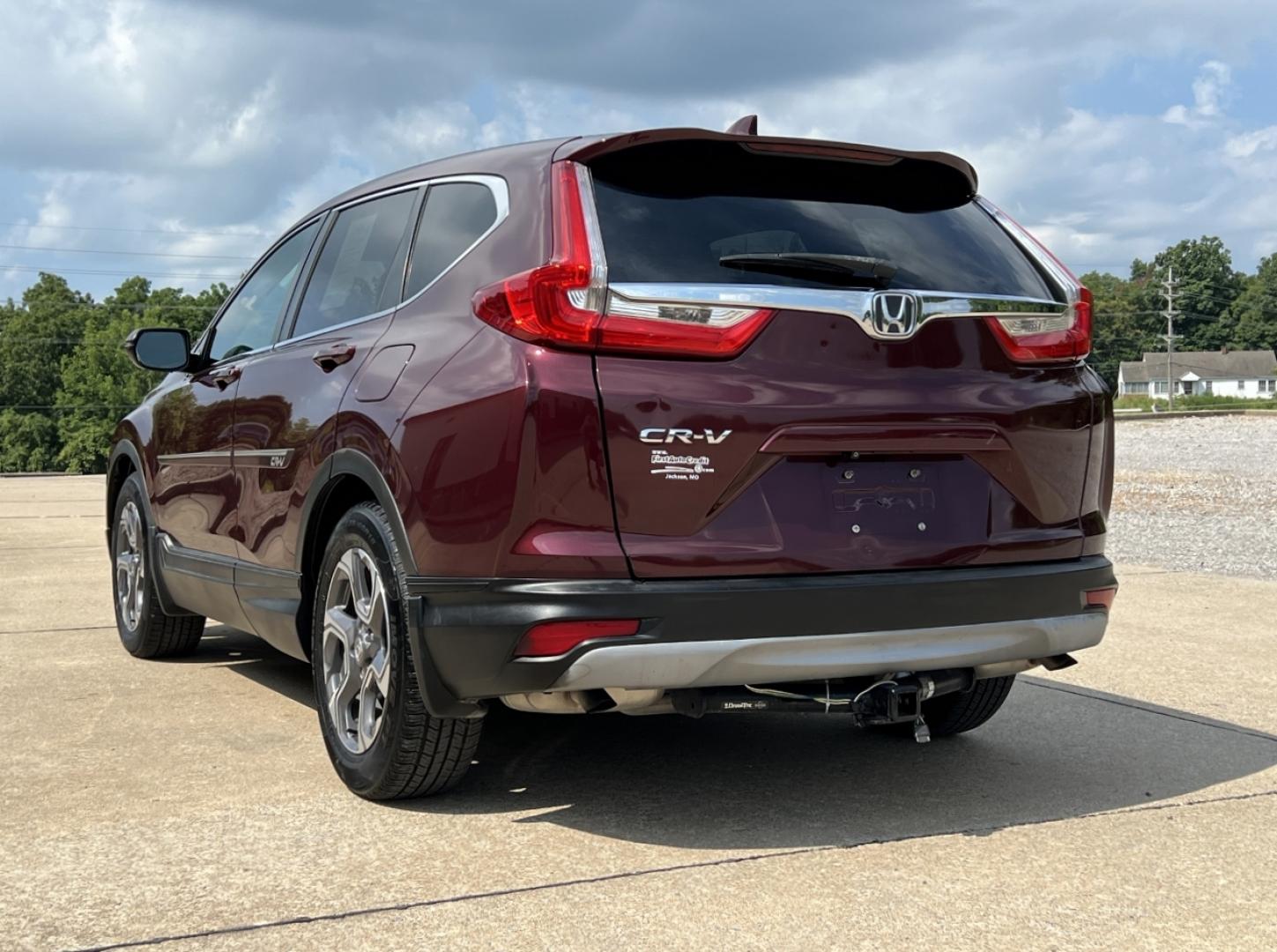 2019 MAROON /Gray Leather HONDA CR-V EXL (7FARW1H85KE) with an 1.5L 4 Cyl. engine, Continuously Variable transmission, located at 2990 Old Orchard Rd., Jackson, MO, 63755, 37.354214, -89.612106 - 2019 Honda CR-V EX-L 112xxx miles Front Wheel Drive 1.5L 4 Cyl. Automatic Leather Backup Camera Power/Heated Seats Sunroof Bluetooth Remote Start Cruise Power Windows/Locks/Mirrors We have financing available and we accept trades! Fill out a credit application on our website or come by - Photo#11