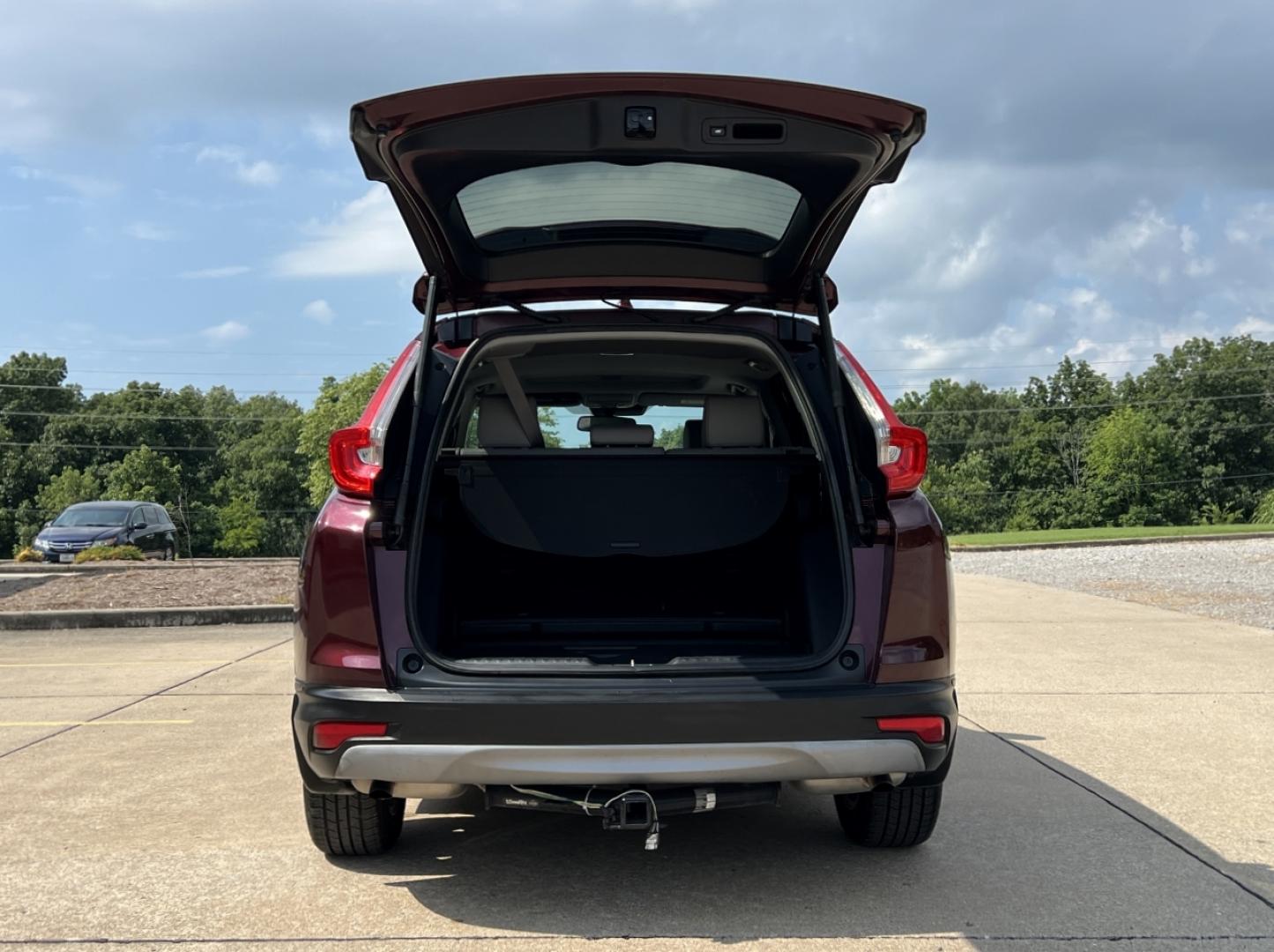 2019 MAROON /Gray Leather HONDA CR-V EXL (7FARW1H85KE) with an 1.5L 4 Cyl. engine, Continuously Variable transmission, located at 2990 Old Orchard Rd., Jackson, MO, 63755, 37.354214, -89.612106 - 2019 Honda CR-V EX-L 112xxx miles Front Wheel Drive 1.5L 4 Cyl. Automatic Leather Backup Camera Power/Heated Seats Sunroof Bluetooth Remote Start Cruise Power Windows/Locks/Mirrors We have financing available and we accept trades! Fill out a credit application on our website or come by - Photo#19