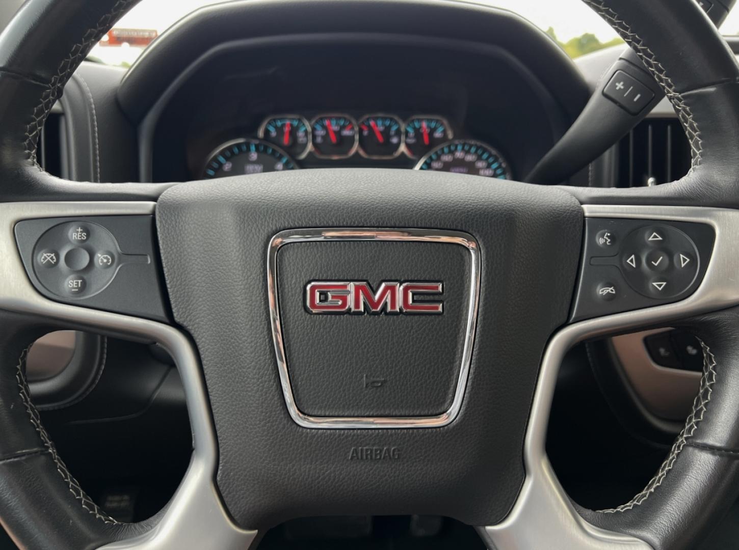 2018 BLACK /BLACK LEATHER GMC SIERRA 1500 SLT (3GTU2NEC3JG) with an 5.3L V8 engine, Automatic transmission, located at 2990 Old Orchard Rd., Jackson, MO, 63755, 37.354214, -89.612106 - 2018 GMC Sierra 1500 SLT 162xxx miles 4x4 5.3L V8 Automatic Leather New Tires Backup Camera Power/Heated Seats Bluetooth Cruise Power Windows/Locks/Mirrors We have financing available and we accept trades! Fill out a credit application on our website or come by today! If you have any qu - Photo#24