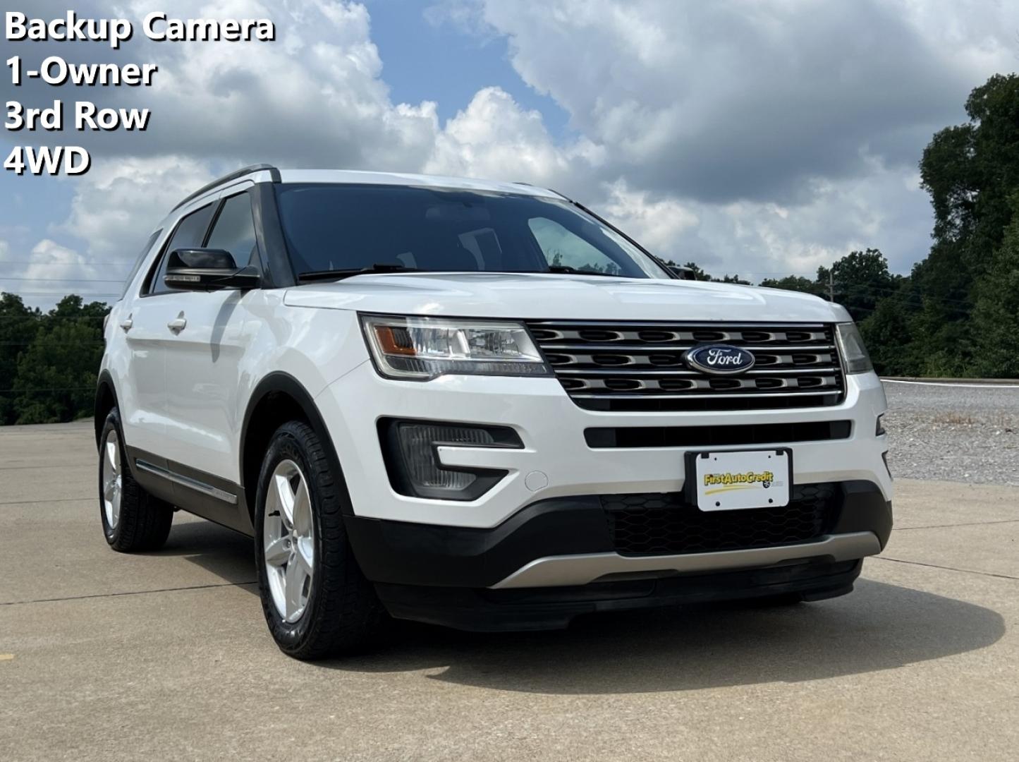 2017 WHITE /Black Cloth FORD EXPLORER XLT (1FM5K8D8XHG) with an 3.5L V6 engine, Automatic transmission, located at 2990 Old Orchard Rd., Jackson, MO, 63755, 37.354214, -89.612106 - 2017 Ford Explorer XLT 1-Owner 93xxx miles 4 Wheel Drive 3.5L V6 Automatic 3rd Row Backup Camera Power Seats Bluetooth Cruise Power Windows/Locks/Mirrors We have financing available and we accept trades! Fill out a credit application on our website or come by today! If you have any ques - Photo#0