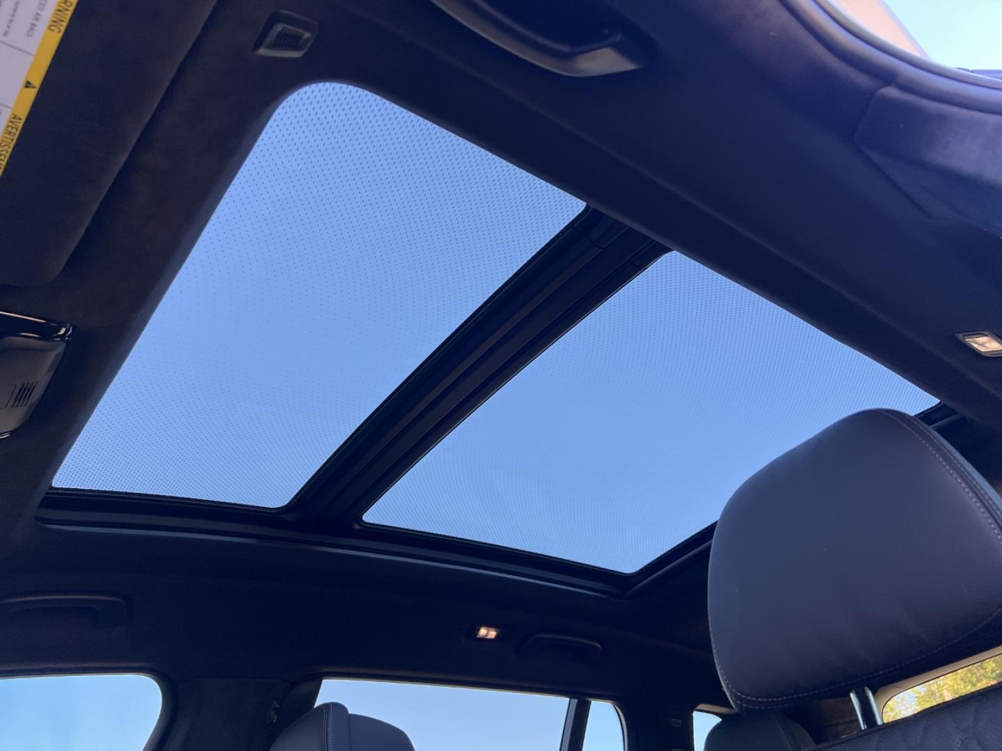 2021 WHITE /Black Leather BMW X7 M50I (5UXCX6C0XM9) with an 4.4L V8 engine, Automatic transmission, located at 2990 Old Orchard Rd., Jackson, MO, 63755, 37.354214, -89.612106 - 2021 BMW X7 M50I 61xxx miles All Wheel Drive 4.4L V8 Automatic Leather 3rd Row Navigation Power/Heated/Cooled Seats Heated Rear Seats Heated Steering Wheel Backup Camera Sunroof Bluetooth Cruise Power Windows/Locks/Mirrors We have financing available and we accept trades! Fill out a - Photo#5