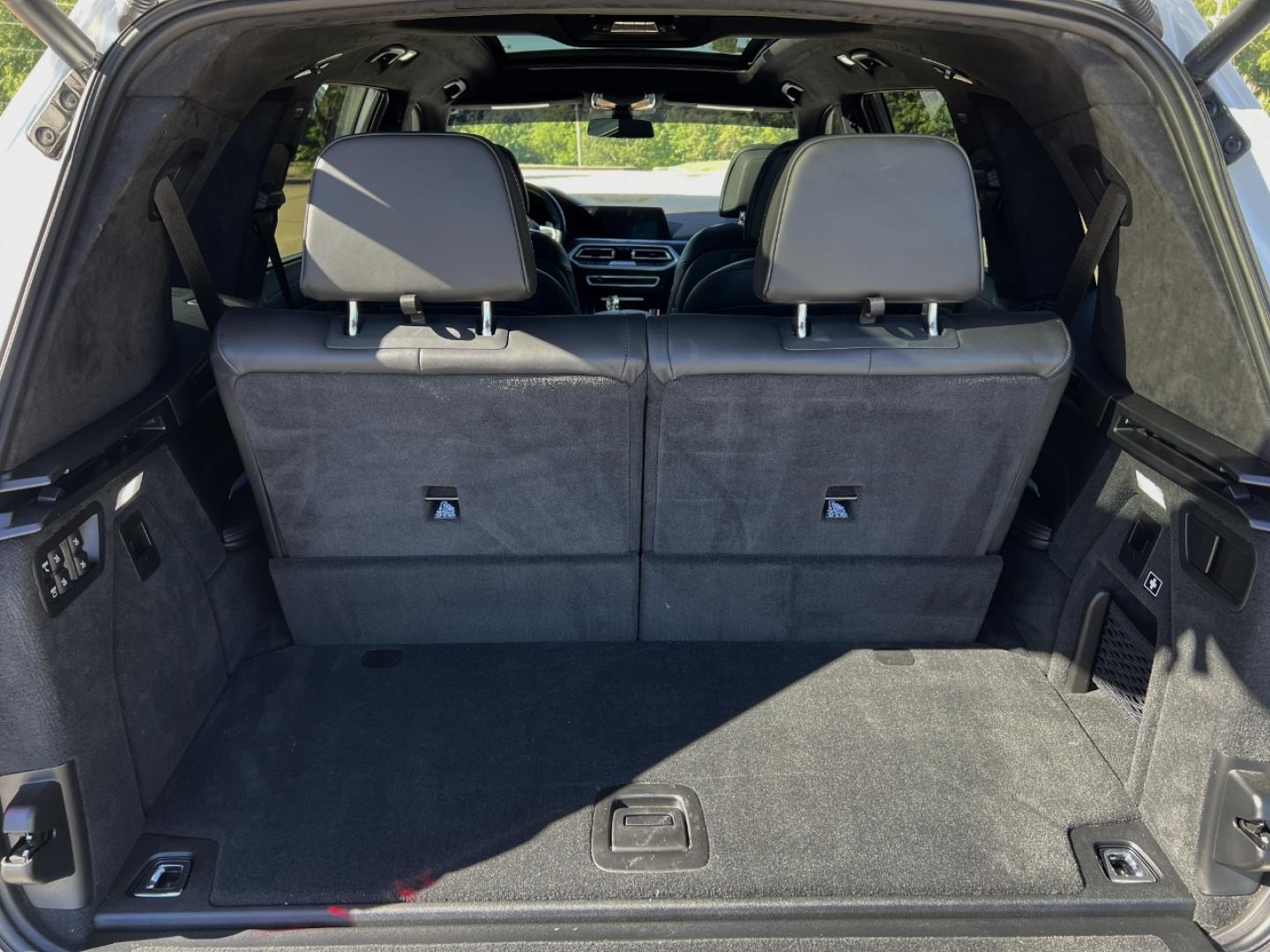 2021 WHITE /Black Leather BMW X7 M50I (5UXCX6C0XM9) with an 4.4L V8 engine, Automatic transmission, located at 2990 Old Orchard Rd., Jackson, MO, 63755, 37.354214, -89.612106 - 2021 BMW X7 M50I 61xxx miles All Wheel Drive 4.4L V8 Automatic Leather 3rd Row Navigation Power/Heated/Cooled Seats Heated Rear Seats Heated Steering Wheel Backup Camera Sunroof Bluetooth Cruise Power Windows/Locks/Mirrors We have financing available and we accept trades! Fill out a - Photo#23