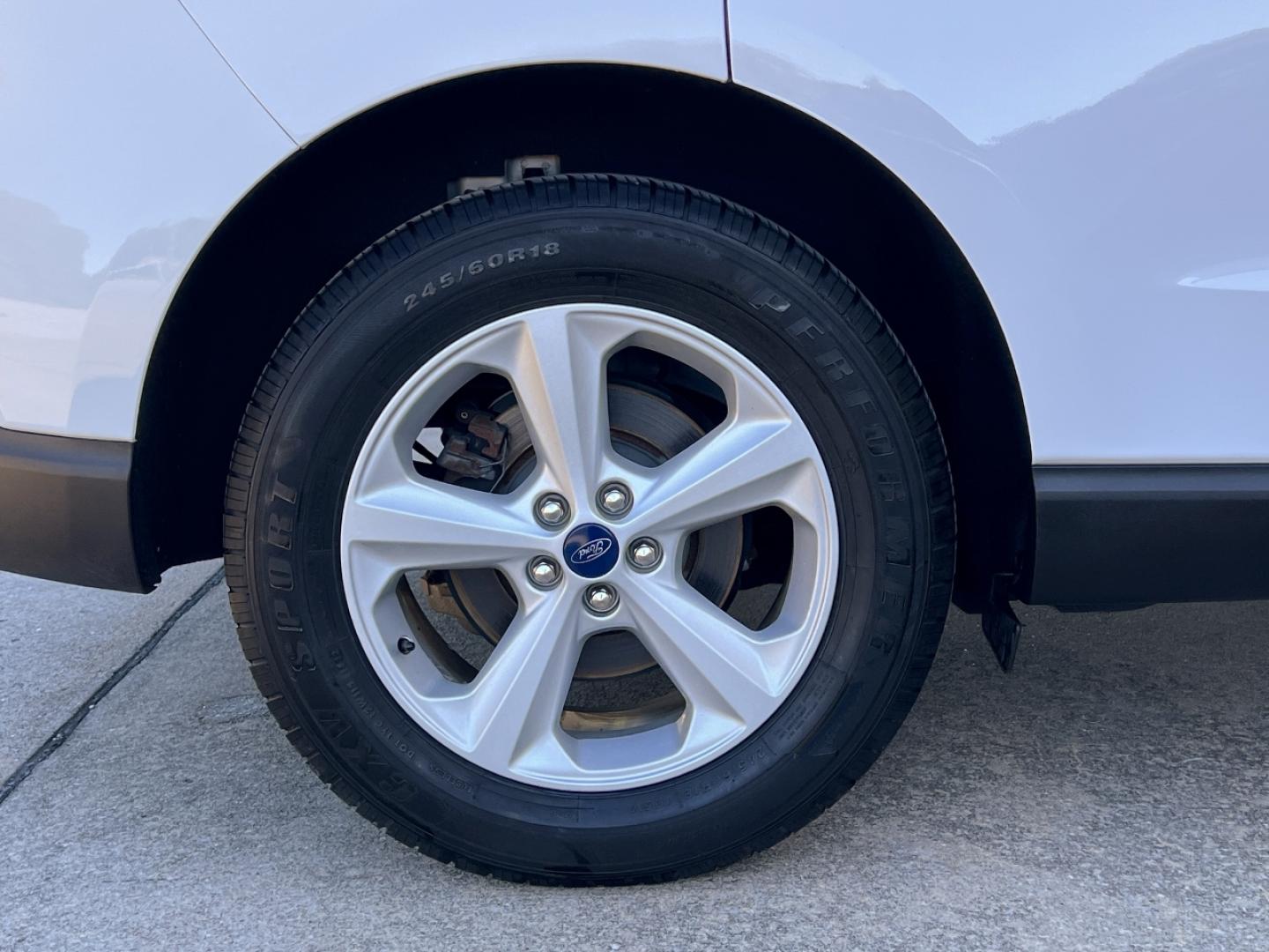 2020 WHITE FORD EDGE SE (2FMPK3G98LB) with an 2.0L 4 Cyl. engine, Automatic transmission, located at 2990 Old Orchard Rd., Jackson, MO, 63755, 37.354214, -89.612106 - 2020 Ford Edge SE 1-Owner 127xxx miles Front Wheel Drive 2.0L 4 Cyl. Automatic Backup Camera Power Driver Seat Bluetooth Cruise Power Windows/Locks/Mirrors We have financing available and we accept trades! Fill out a credit application on our website or come by today! If you have any que - Photo#35