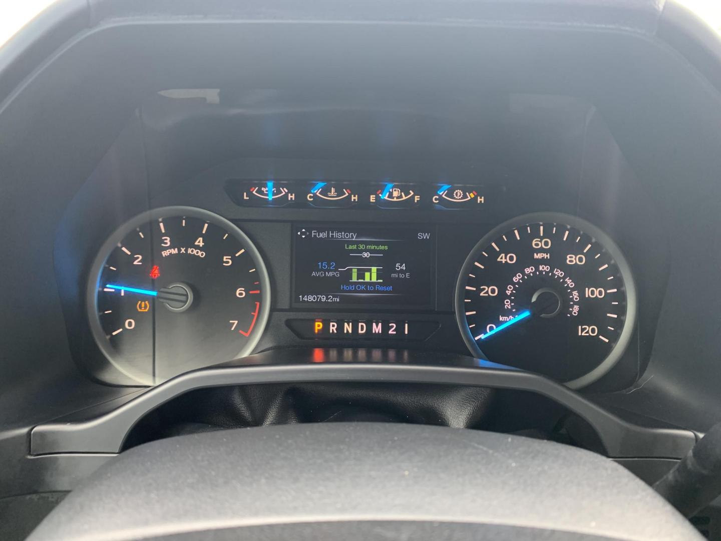 2015 RED /Gray Cloth Ford F-150 XLT SuperCrew 4WD (1FTFW1EF3FF) with an 5.0L V8 engine, Automatic transmission, located at 506 S. Kingshighway, Cape Girardeau, MO, 63703, (573) 235-5000, 37.294991, -89.553635 - 2015 Ford F-150 XLT 148xxx miles 4x4 5.0L V8 Automatic Backup Camera Bluetooth Remote Start Cruise Power Windows/Locks/Mirrors We have financing available and we accept trades! Fill out a credit application on our website or come by today! If you have any questions, give us a call at (573 - Photo#25