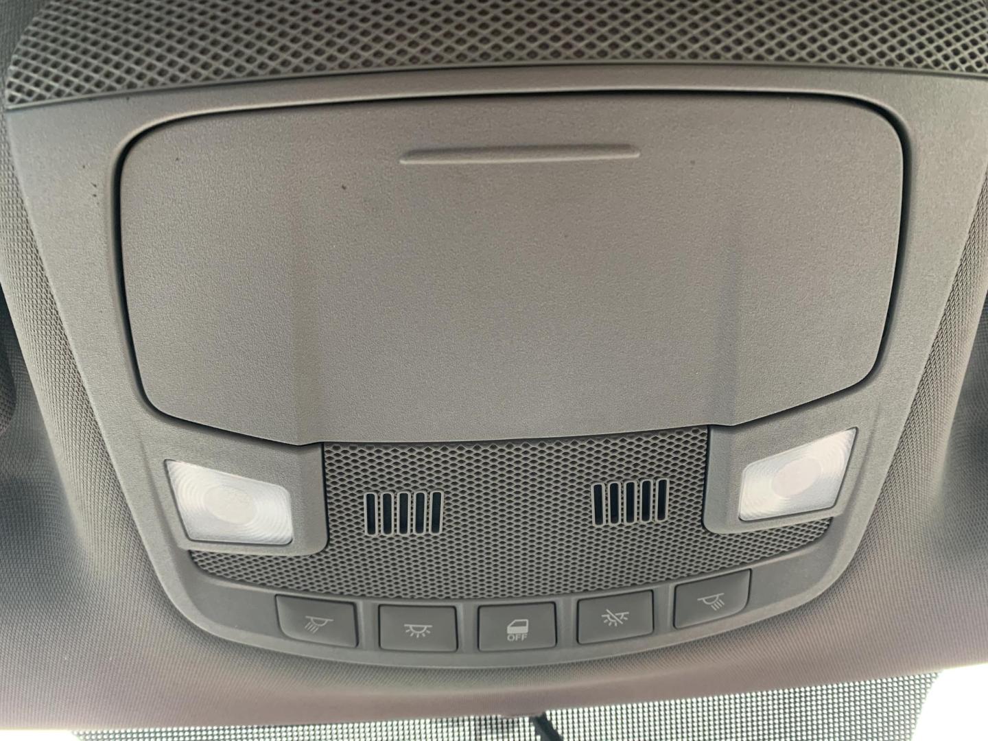 2015 RED /Gray Cloth Ford F-150 XLT SuperCrew 4WD (1FTFW1EF3FF) with an 5.0L V8 engine, Automatic transmission, located at 506 S. Kingshighway, Cape Girardeau, MO, 63703, (573) 235-5000, 37.294991, -89.553635 - 2015 Ford F-150 XLT 148xxx miles 4x4 5.0L V8 Automatic Backup Camera Bluetooth Remote Start Cruise Power Windows/Locks/Mirrors We have financing available and we accept trades! Fill out a credit application on our website or come by today! If you have any questions, give us a call at (573 - Photo#30