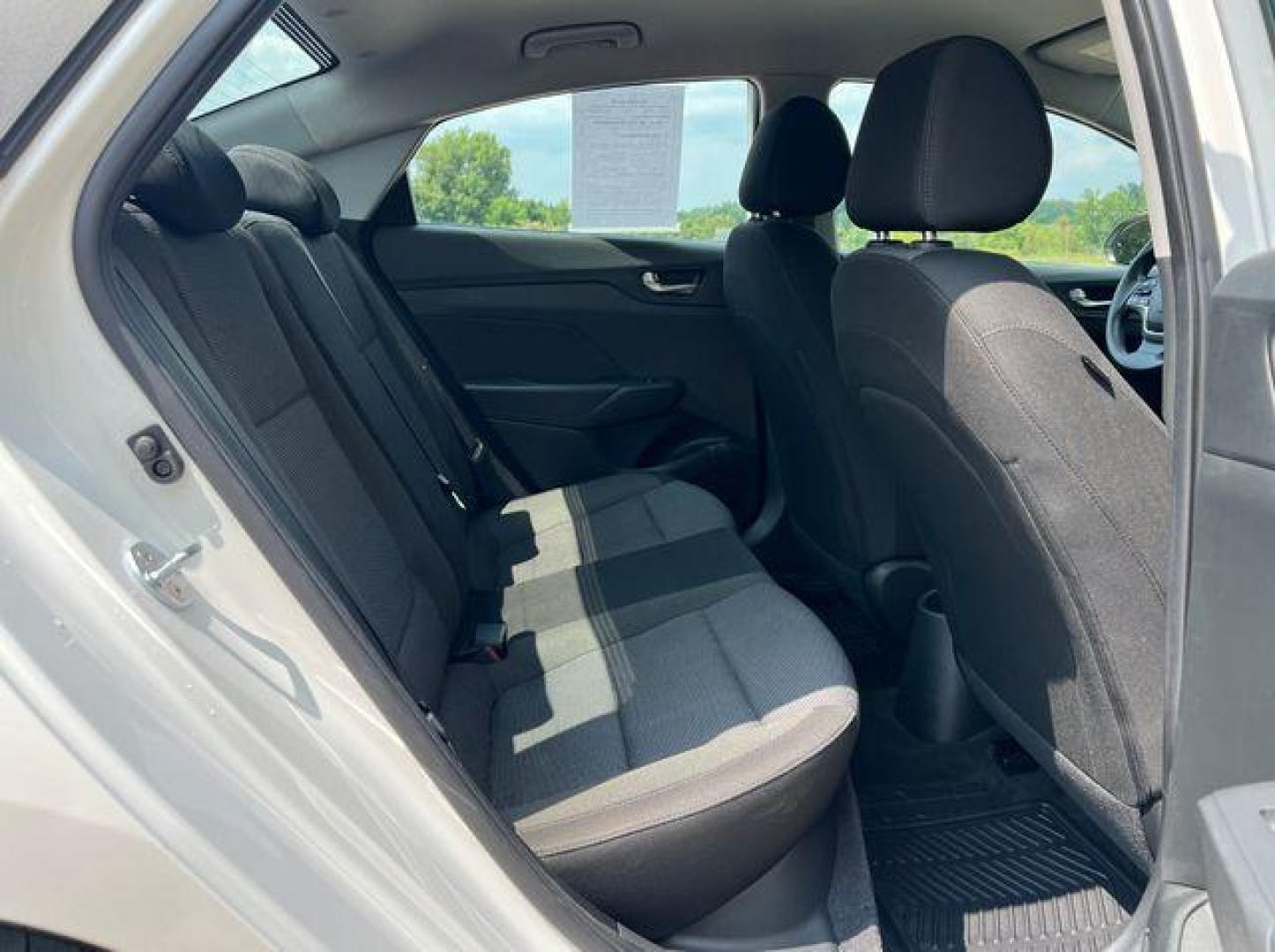 2021 WHITE /Black HYUNDAI ACCENT SE (3KPC24A6XME) with an 1.6L engine, Continuously Variable transmission, located at 2990 Old Orchard Rd., Jackson, MO, 63755, 37.354214, -89.612106 - Photo#15