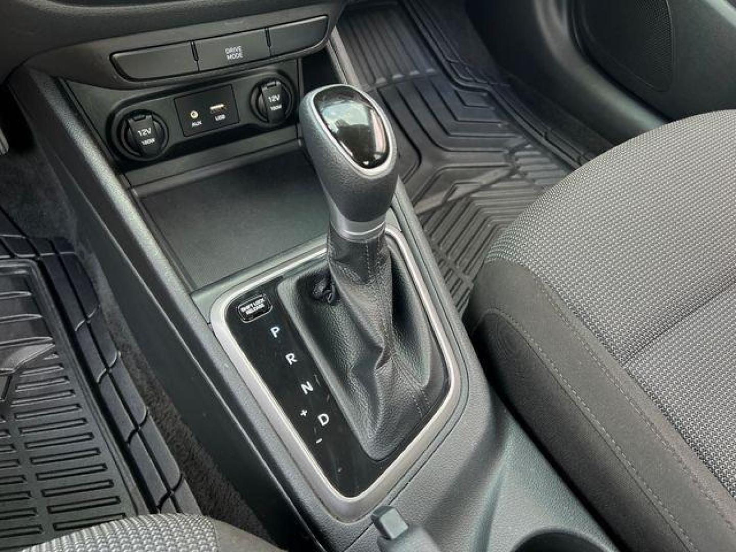 2021 WHITE /Black HYUNDAI ACCENT SE (3KPC24A6XME) with an 1.6L engine, Continuously Variable transmission, located at 2990 Old Orchard Rd., Jackson, MO, 63755, 37.354214, -89.612106 - Photo#20