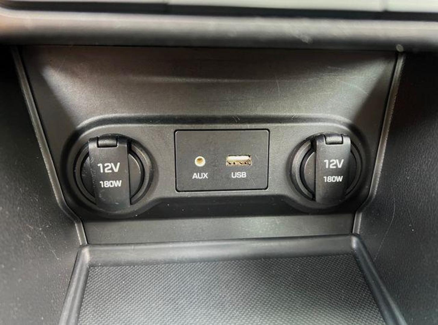 2021 WHITE /Black HYUNDAI ACCENT SE (3KPC24A6XME) with an 1.6L engine, Continuously Variable transmission, located at 2990 Old Orchard Rd., Jackson, MO, 63755, 37.354214, -89.612106 - Photo#25