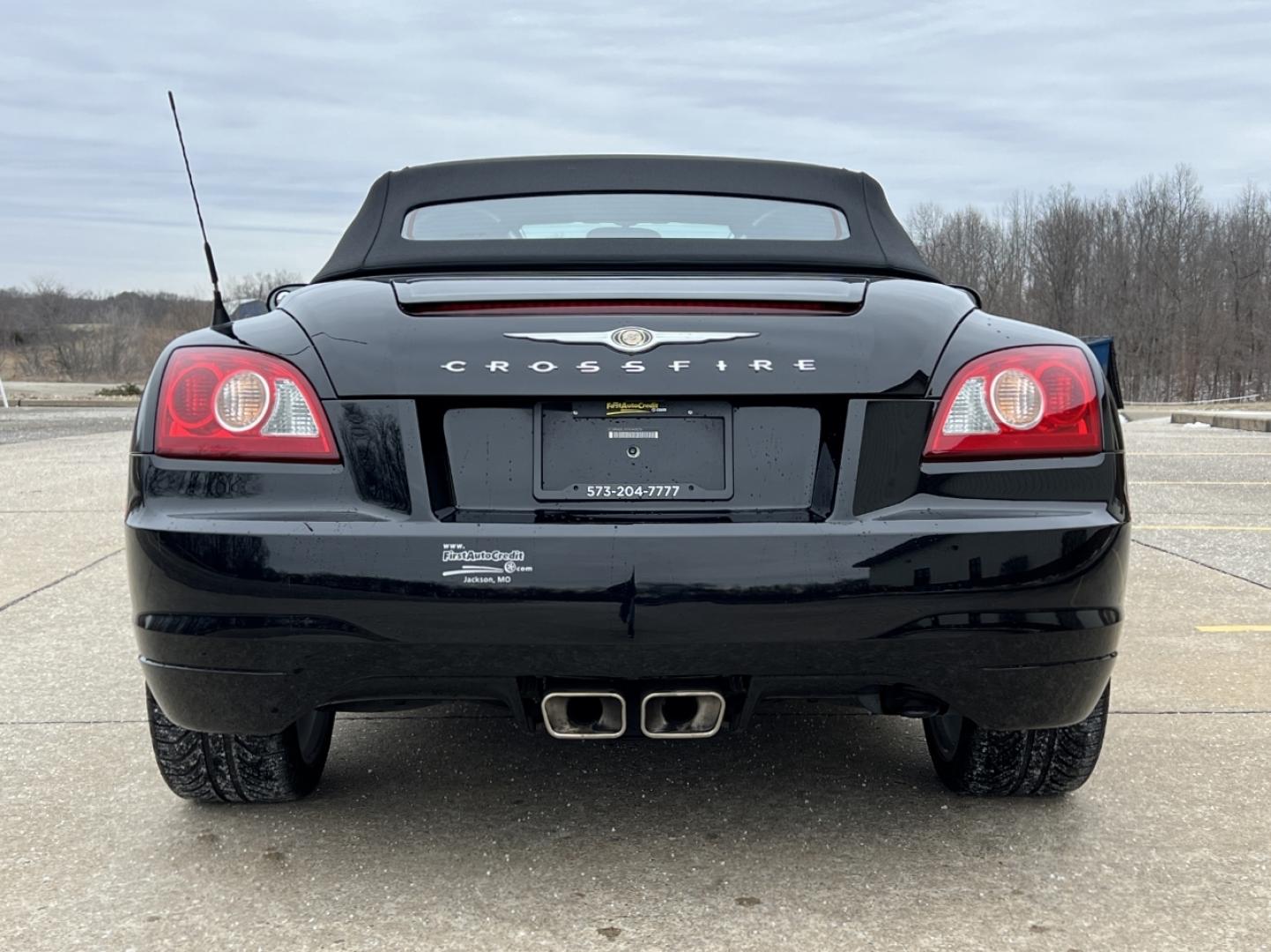 2005 BLACK /Gray Leather CHRYSLER CROSSFIRE LIMITED (1C3AN65L95X) with an 3.2L V6 engine, 6-Speed Manual transmission, located at 2990 Old Orchard Rd., Jackson, MO, 63755, 37.354214, -89.612106 - 2005 Chrysler Crossfire Limited Only 50xxx miles Rear Wheel Drive 3.2L V6 6-Speed Manual Leather Power Driver Seat Heated Seats Cruise Power Windows/Locks We have financing available and we accept trades! Fill out a credit application on our website or come by today! If you have any quest - Photo#9