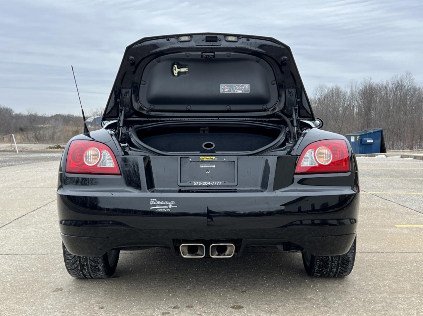 2005 BLACK /Gray Leather CHRYSLER CROSSFIRE LIMITED (1C3AN65L95X) with an 3.2L V6 engine, 6-Speed Manual transmission, located at 2990 Old Orchard Rd., Jackson, MO, 63755, 37.354214, -89.612106 - 2005 Chrysler Crossfire Limited Only 50xxx miles Rear Wheel Drive 3.2L V6 6-Speed Manual Leather Power Driver Seat Heated Seats Cruise Power Windows/Locks We have financing available and we accept trades! Fill out a credit application on our website or come by today! If you have any quest - Photo#15