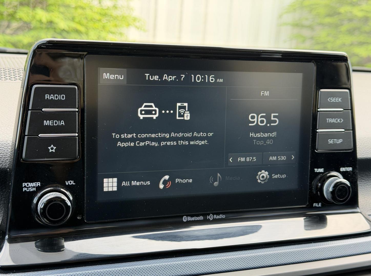 2021 GRAY /Black KIA SELTOS S (KNDEUCAA9M7) with an 2.0L 4 Cyl. engine, Continuously Variable transmission, located at 2990 Old Orchard Rd., Jackson, MO, 63755, 37.354214, -89.612106 - 2021 Kia Seltos S 72xxx miles All Wheel Drive 2.0L 4 Cyl. Automatic Backup Camera Heated Seats Bluetooth Cruise Power Windows/Locks/Mirrors We have financing available and we accept trades! Fill out a credit application on our website or come by today! If you have any questions, give us a - Photo#25