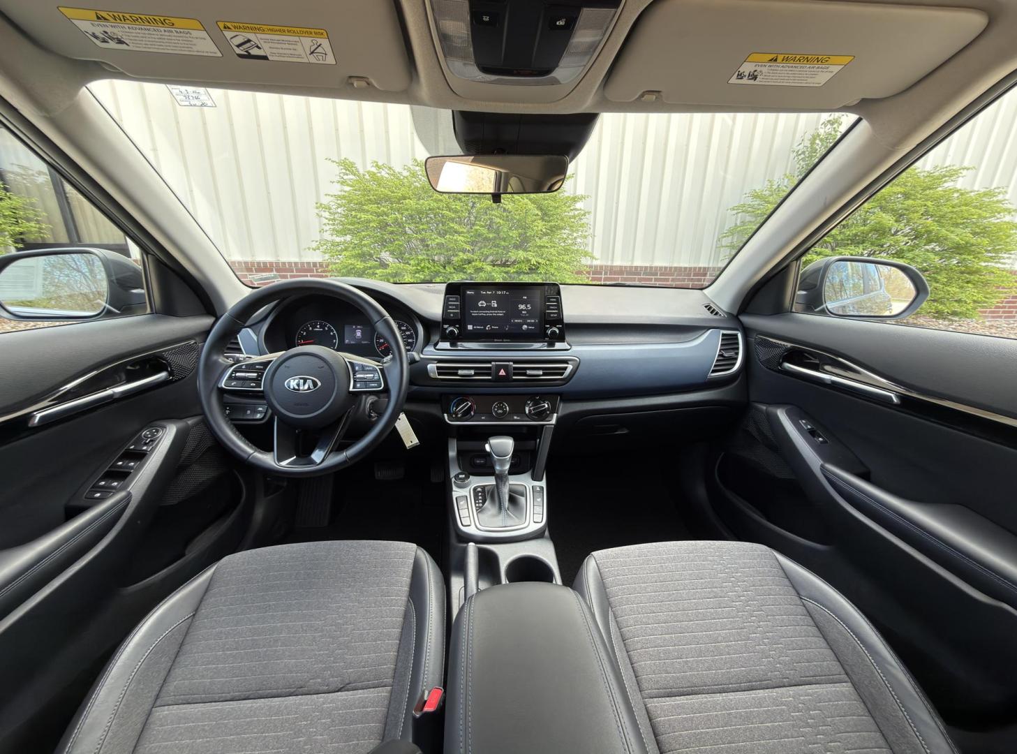 2021 GRAY /Black KIA SELTOS S (KNDEUCAA9M7) with an 2.0L 4 Cyl. engine, Continuously Variable transmission, located at 2990 Old Orchard Rd., Jackson, MO, 63755, 37.354214, -89.612106 - 2021 Kia Seltos S 72xxx miles All Wheel Drive 2.0L 4 Cyl. Automatic Backup Camera Heated Seats Bluetooth Cruise Power Windows/Locks/Mirrors We have financing available and we accept trades! Fill out a credit application on our website or come by today! If you have any questions, give us a - Photo#19