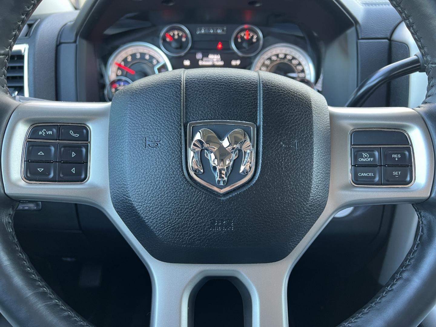 2014 WHITE /Black Leather RAM 3500 LARAMIE (3C63RPJL2EG) with an 6.7L engine, Automatic transmission, located at 2990 Old Orchard Rd., Jackson, MO, 63755, 37.354214, -89.612106 - Photo#24