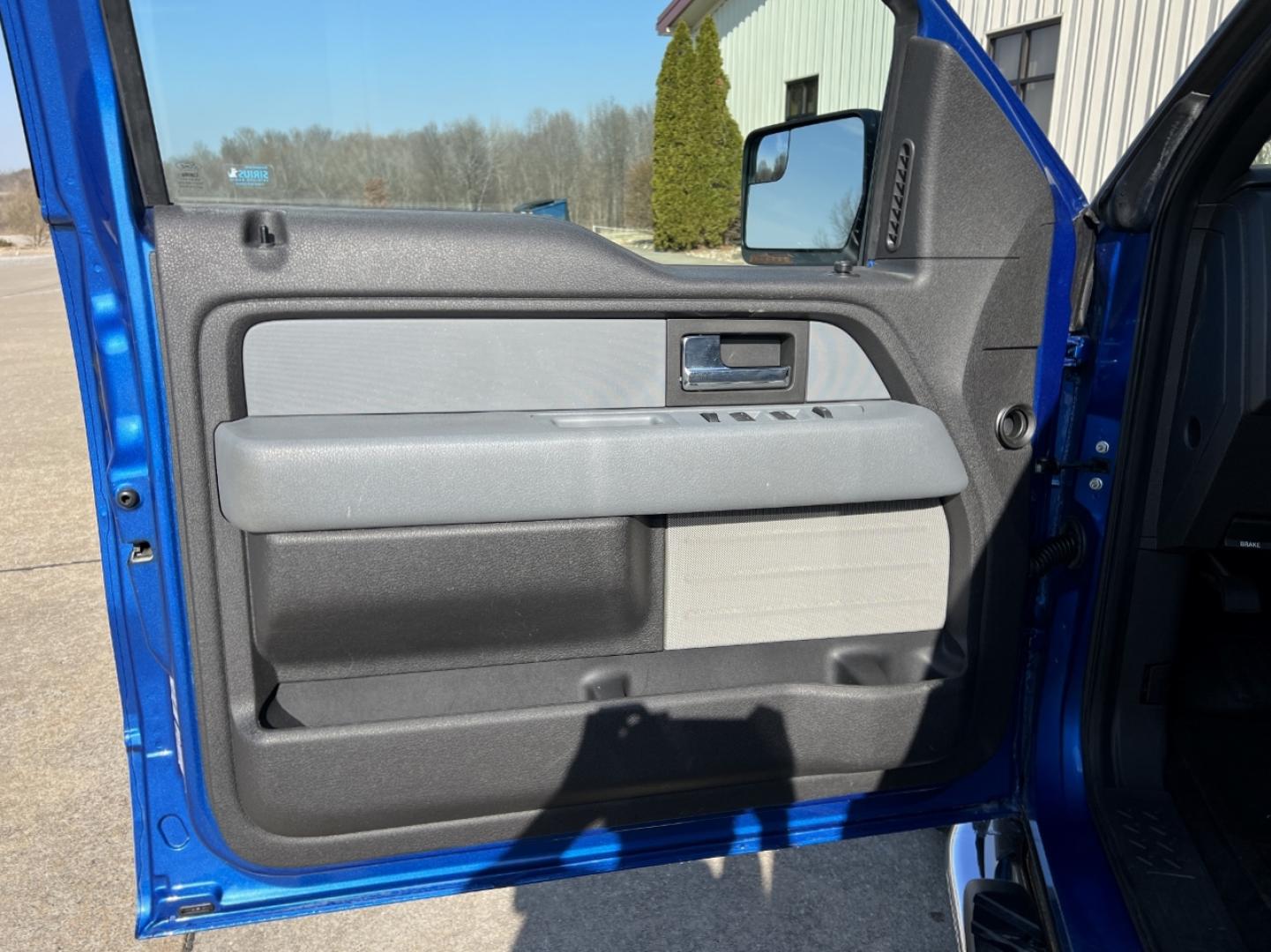 2012 BLUE /Gray Cloth FORD F150 XLT (1FTFW1ET6CK) with an 3.5L V6 engine, Automatic transmission, located at 2990 Old Orchard Rd., Jackson, MO, 63755, 37.354214, -89.612106 - 2012 Ford F-150 XLT 108xxx miles 4x4 3.5L V6 Automatic Power Driver Seat Cruise Power Windows/Locks/Mirrors We have financing available and we accept trades! Fill out a credit application on our website or come by today! If you have any questions, give us a call at (573) 204-7777 or visit o - Photo#11