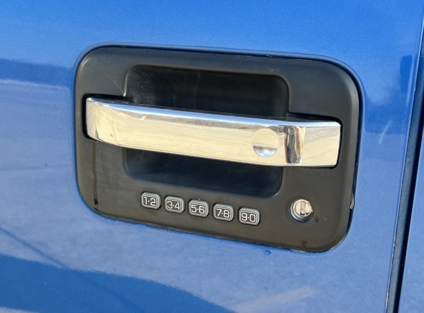 2012 BLUE /Gray Cloth FORD F150 XLT (1FTFW1ET6CK) with an 3.5L V6 engine, Automatic transmission, located at 2990 Old Orchard Rd., Jackson, MO, 63755, 37.354214, -89.612106 - 2012 Ford F-150 XLT 108xxx miles 4x4 3.5L V6 Automatic Power Driver Seat Cruise Power Windows/Locks/Mirrors We have financing available and we accept trades! Fill out a credit application on our website or come by today! If you have any questions, give us a call at (573) 204-7777 or visit o - Photo#31