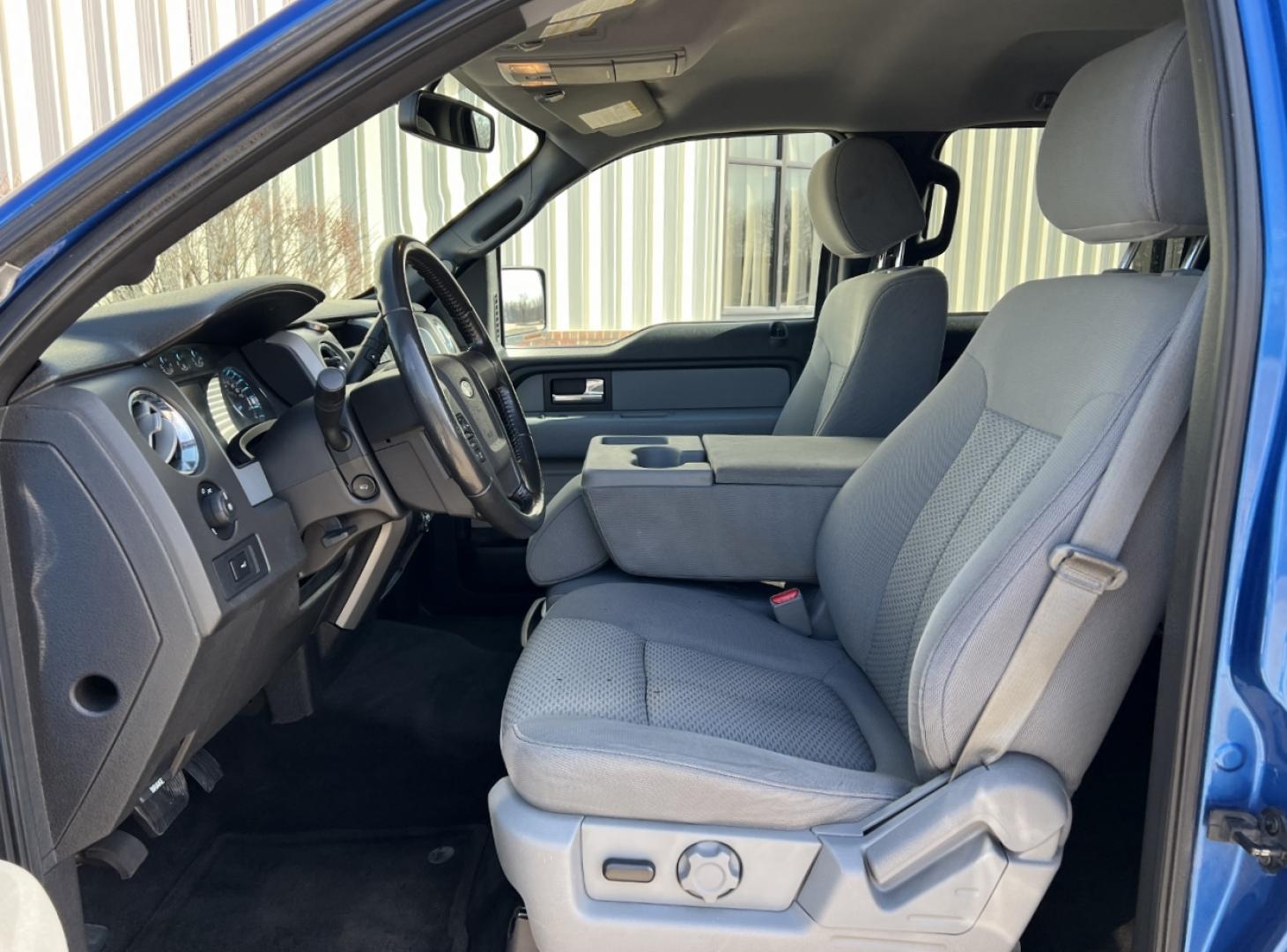 2012 BLUE /Gray Cloth FORD F150 XLT (1FTFW1ET6CK) with an 3.5L V6 engine, Automatic transmission, located at 2990 Old Orchard Rd., Jackson, MO, 63755, 37.354214, -89.612106 - 2012 Ford F-150 XLT 108xxx miles 4x4 3.5L V6 Automatic Power Driver Seat Cruise Power Windows/Locks/Mirrors We have financing available and we accept trades! Fill out a credit application on our website or come by today! If you have any questions, give us a call at (573) 204-7777 or visit o - Photo#12