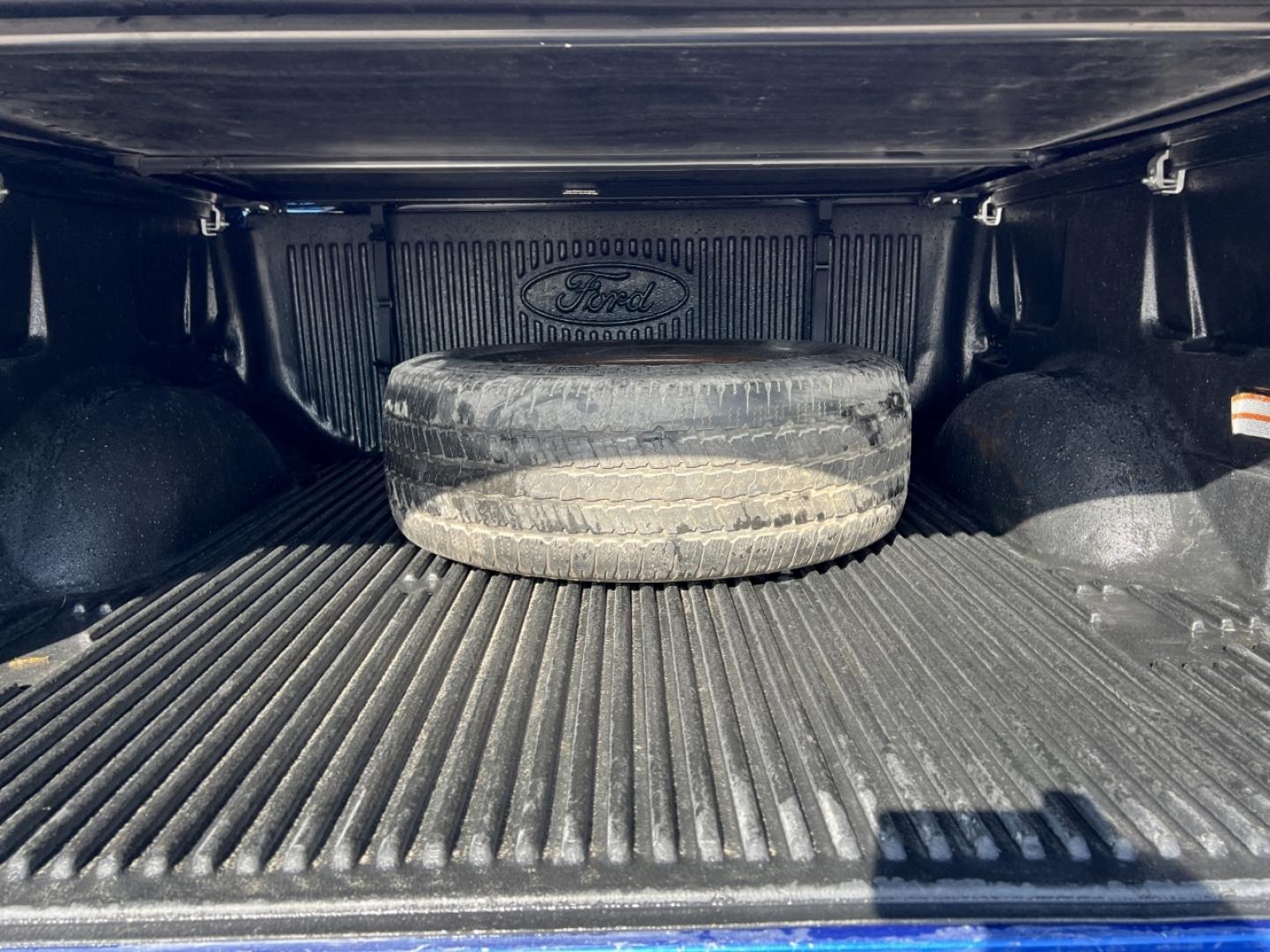 2012 BLUE /Gray Cloth FORD F150 XLT (1FTFW1ET6CK) with an 3.5L V6 engine, Automatic transmission, located at 2990 Old Orchard Rd., Jackson, MO, 63755, 37.354214, -89.612106 - 2012 Ford F-150 XLT 108xxx miles 4x4 3.5L V6 Automatic Power Driver Seat Cruise Power Windows/Locks/Mirrors We have financing available and we accept trades! Fill out a credit application on our website or come by today! If you have any questions, give us a call at (573) 204-7777 or visit o - Photo#18