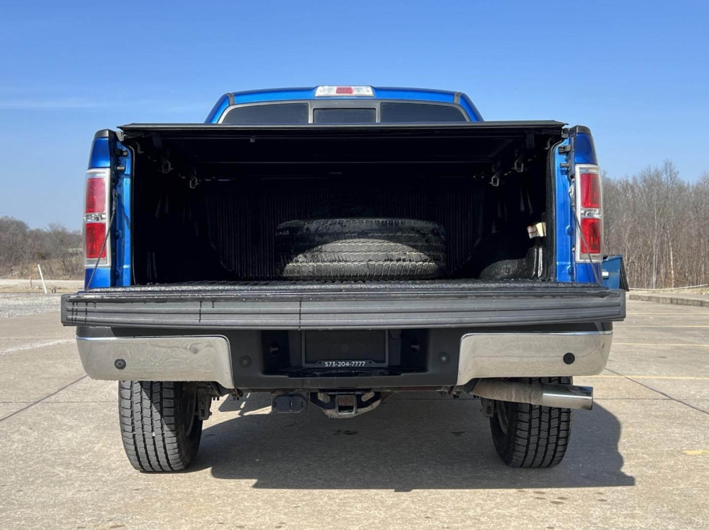 2012 BLUE /Gray Cloth FORD F150 XLT (1FTFW1ET6CK) with an 3.5L V6 engine, Automatic transmission, located at 2990 Old Orchard Rd., Jackson, MO, 63755, 37.354214, -89.612106 - 2012 Ford F-150 XLT 108xxx miles 4x4 3.5L V6 Automatic Power Driver Seat Cruise Power Windows/Locks/Mirrors We have financing available and we accept trades! Fill out a credit application on our website or come by today! If you have any questions, give us a call at (573) 204-7777 or visit o - Photo#17