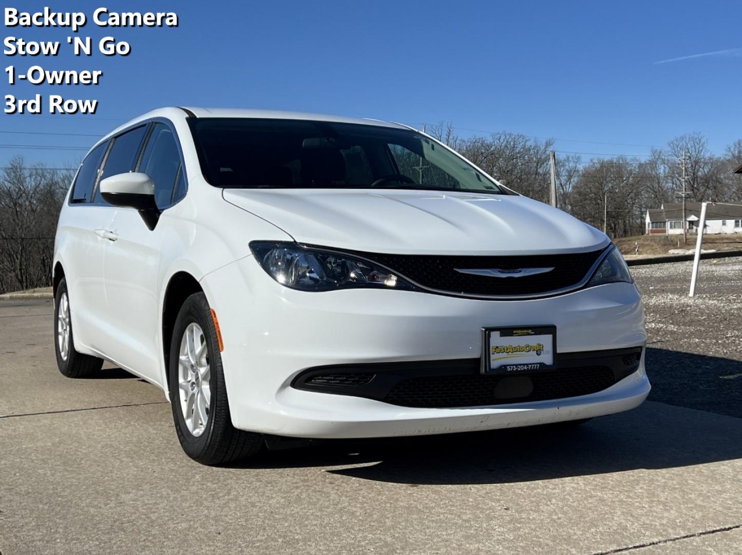 2021 WHITE /Gray Cloth CHRYSLER VOYAGER LX (2C4RC1CG5MR) with an 3.6L V6 engine, Automatic transmission, located at 2990 Old Orchard Rd., Jackson, MO, 63755, 37.354214, -89.612106 - 2021 Chrysler Voyager LX 1-Owner 97xxx miles Front Wheel Drive 3.6L V6 Automatic 3rd Row Backup Camera Power Driver Seat Stow 'N Go Bluetooth Cruise Power Windows/Locks/Mirrors We have financing available and we accept trades! Fill out a credit application on our website or come by toda - Photo#0