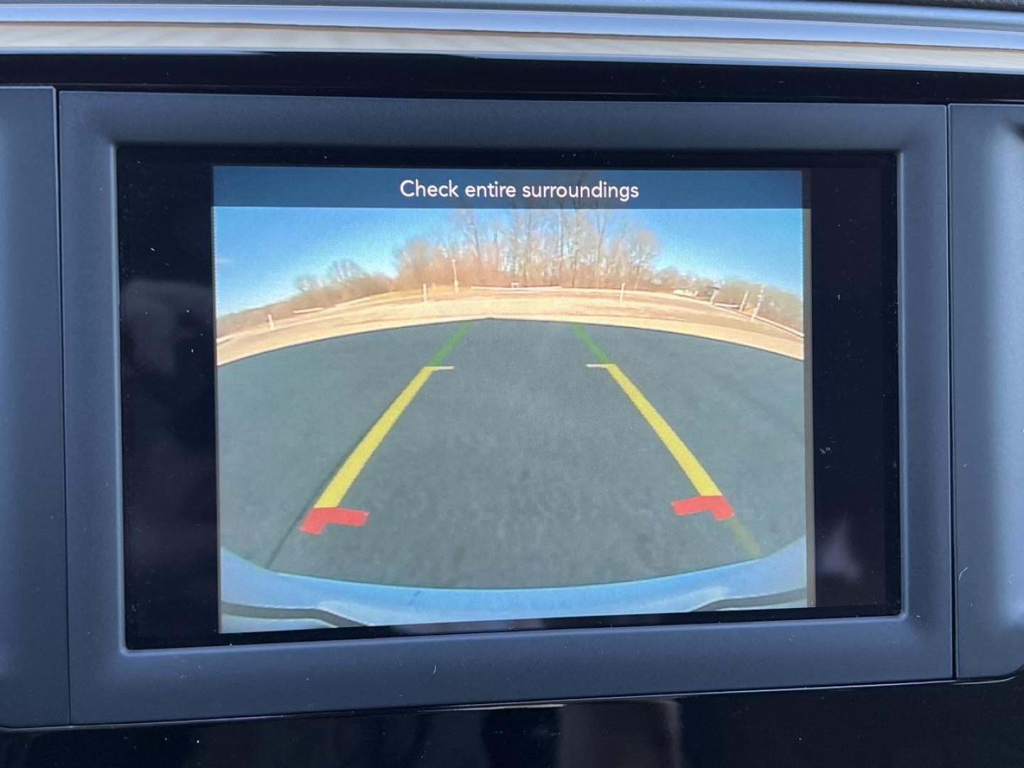 2021 WHITE /Gray Cloth CHRYSLER VOYAGER LX (2C4RC1CG5MR) with an 3.6L V6 engine, Automatic transmission, located at 2990 Old Orchard Rd., Jackson, MO, 63755, 37.354214, -89.612106 - 2021 Chrysler Voyager LX 1-Owner 97xxx miles Front Wheel Drive 3.6L V6 Automatic 3rd Row Backup Camera Power Driver Seat Stow 'N Go Bluetooth Cruise Power Windows/Locks/Mirrors We have financing available and we accept trades! Fill out a credit application on our website or come by toda - Photo#2