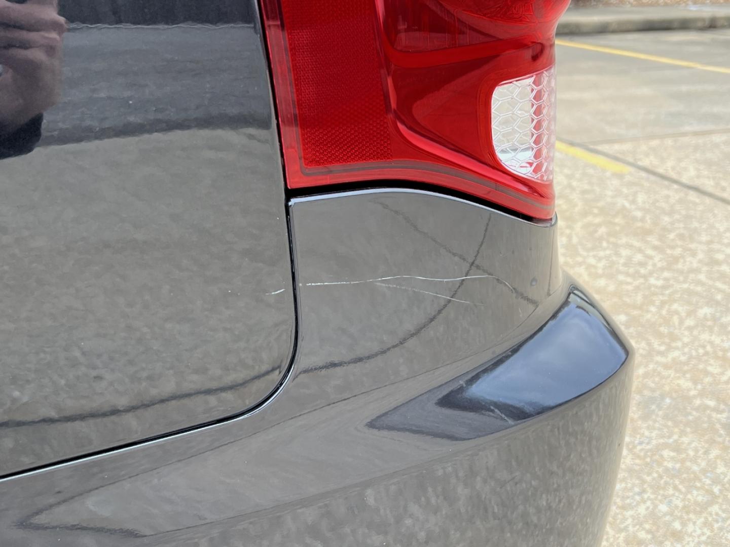 2019 BLACK /Black Leather/Suede DODGE GRAND CARAVAN SXT (2C4RDGCGXKR) with an 3.6L V6 engine, Automatic transmission, located at 2990 Old Orchard Rd., Jackson, MO, 63755, 37.354214, -89.612106 - 2019 Dodge Grand Caravan SXT 92xxx miles Front Wheel Drive 3.6L V6 Automatic 3rd Row Stow 'N Go Backup Camera Power Driver Seat Bluetooth Cruise Remote Start Power Windows/Locks/Mirrors We have financing available and we accept trades! Fill out a credit application on our website or com - Photo#42