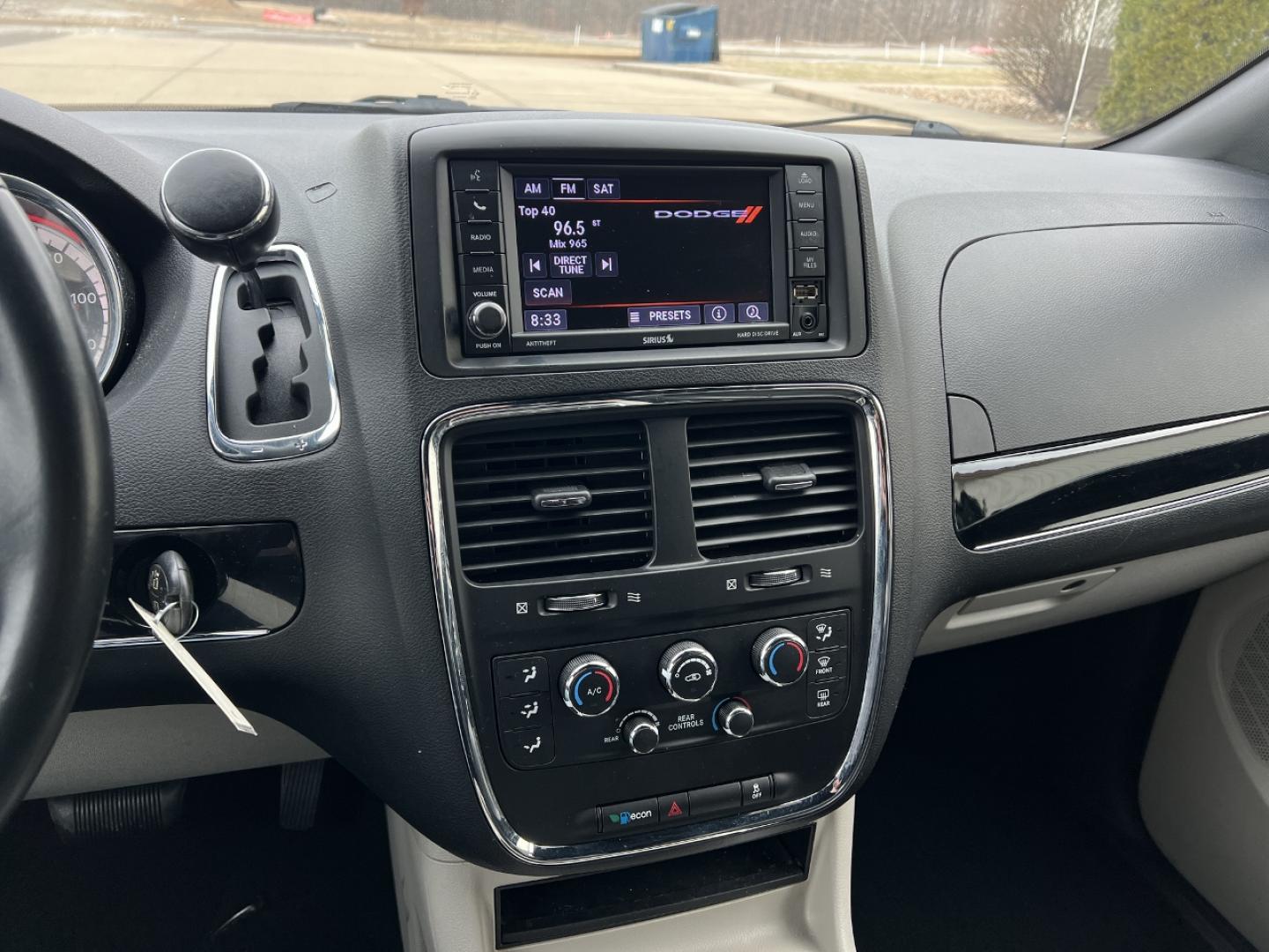 2019 BLACK /Black Leather/Suede DODGE GRAND CARAVAN SXT (2C4RDGCGXKR) with an 3.6L V6 engine, Automatic transmission, located at 2990 Old Orchard Rd., Jackson, MO, 63755, 37.354214, -89.612106 - 2019 Dodge Grand Caravan SXT 92xxx miles Front Wheel Drive 3.6L V6 Automatic 3rd Row Stow 'N Go Backup Camera Power Driver Seat Bluetooth Cruise Remote Start Power Windows/Locks/Mirrors We have financing available and we accept trades! Fill out a credit application on our website or com - Photo#25