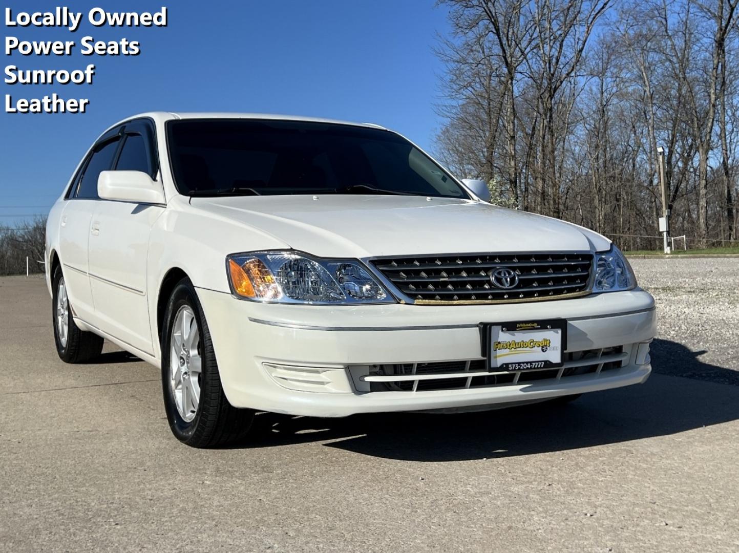 2003 WHITE /Gray Leather TOYOTA AVALON XL (4T1BF28B53U) with an 3.0L V6 engine, Automatic transmission, located at 2990 Old Orchard Rd., Jackson, MO, 63755, 37.354214, -89.612106 - 2003 Toyota Avalon XL 132xxx miles Front Wheel Drive 3.0L V6 Automatic Leather Power Seats Sunroof Cruise Power Windows/Locks/Mirrors We have financing available and we accept trades! Fill out a credit application on our website or come by today! If you have any questions, give us a call - Photo#0