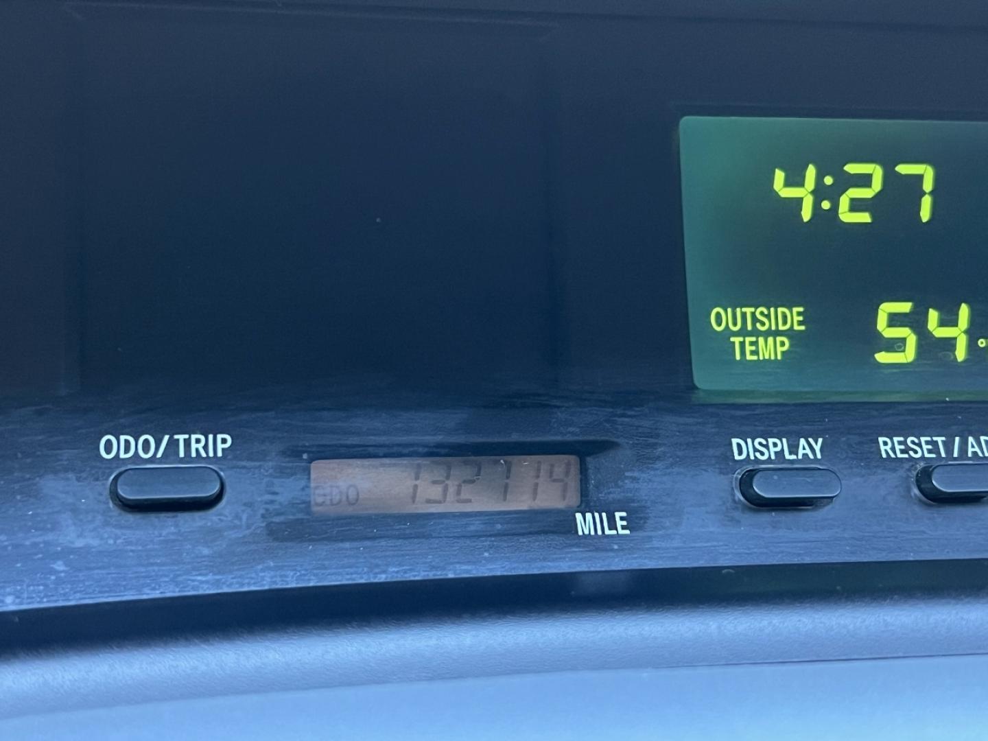 2003 WHITE /Gray Leather TOYOTA AVALON XL (4T1BF28B53U) with an 3.0L V6 engine, Automatic transmission, located at 2990 Old Orchard Rd., Jackson, MO, 63755, 37.354214, -89.612106 - 2003 Toyota Avalon XL 132xxx miles Front Wheel Drive 3.0L V6 Automatic Leather Power Seats Sunroof Cruise Power Windows/Locks/Mirrors We have financing available and we accept trades! Fill out a credit application on our website or come by today! If you have any questions, give us a call - Photo#1