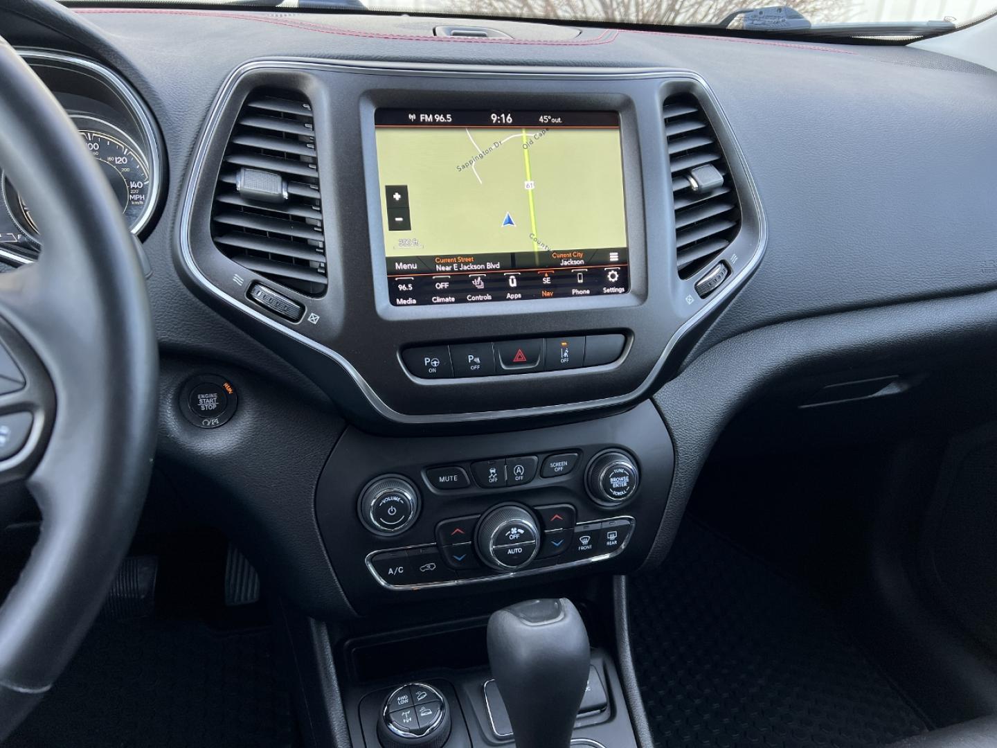 2021 GREY /Black Leather JEEP CHEROKEE TRAILHAWK (1C4PJMBX8MD) with an 3.2L V6 engine, Automatic transmission, located at 2990 Old Orchard Rd., Jackson, MO, 63755, 37.354214, -89.612106 - 2021 Jeep Trailhawk Local 1-Owner Only 38xxx miles 4 Wheel Drive 3.2L V6 Automatic Leather Navigation Power/Heated Seats Heated Steering Wheel Backup Camera Sunroof Bluetooth Remote Start Cruise Power Windows/Locks/Mirrors We have financing available and we accept trades! Fill out a - Photo#28