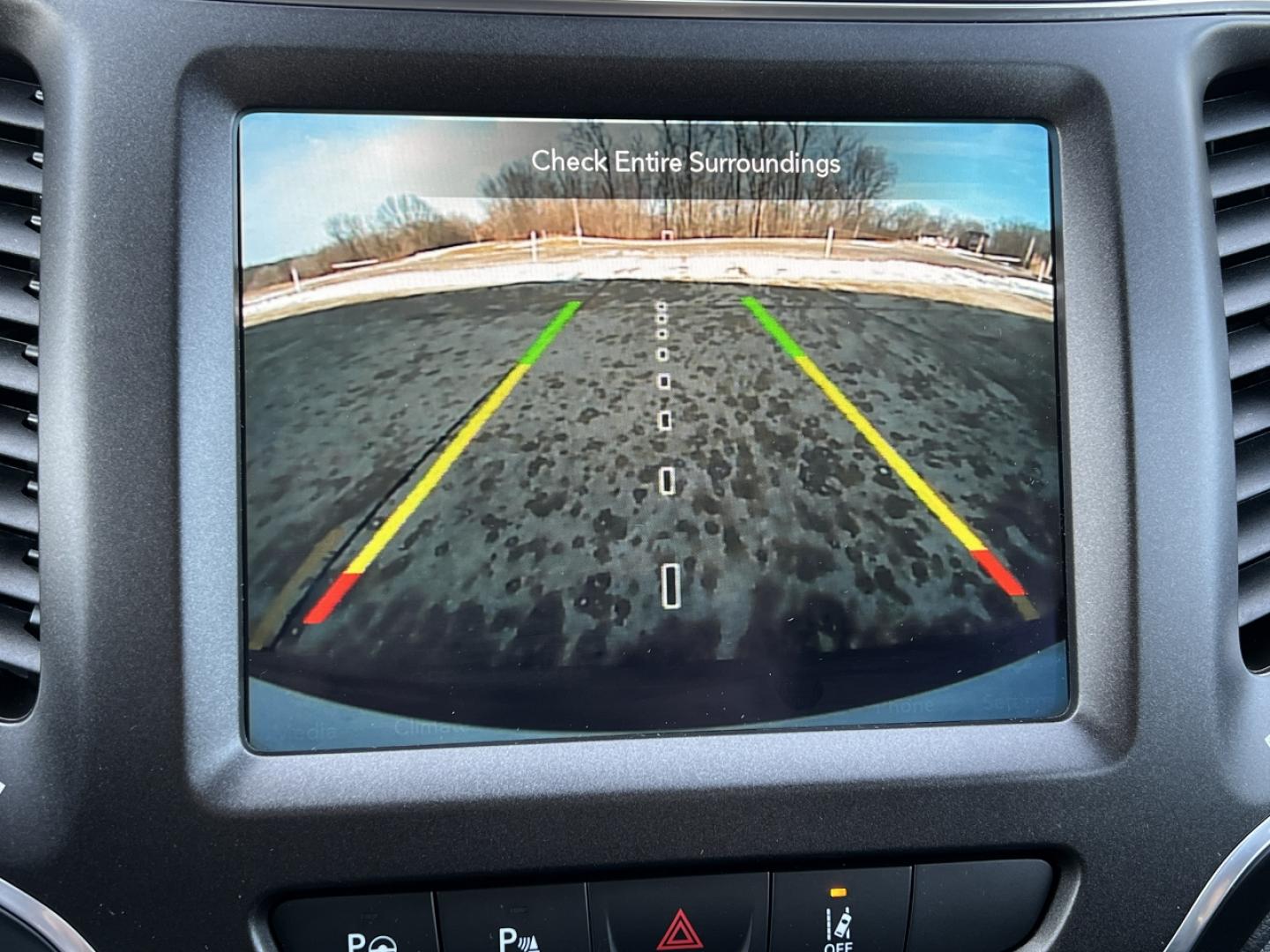 2021 GREY /Black Leather JEEP CHEROKEE TRAILHAWK (1C4PJMBX8MD) with an 3.2L V6 engine, Automatic transmission, located at 2990 Old Orchard Rd., Jackson, MO, 63755, 37.354214, -89.612106 - 2021 Jeep Trailhawk Local 1-Owner Only 38xxx miles 4 Wheel Drive 3.2L V6 Automatic Leather Navigation Power/Heated Seats Heated Steering Wheel Backup Camera Sunroof Bluetooth Remote Start Cruise Power Windows/Locks/Mirrors We have financing available and we accept trades! Fill out a - Photo#5