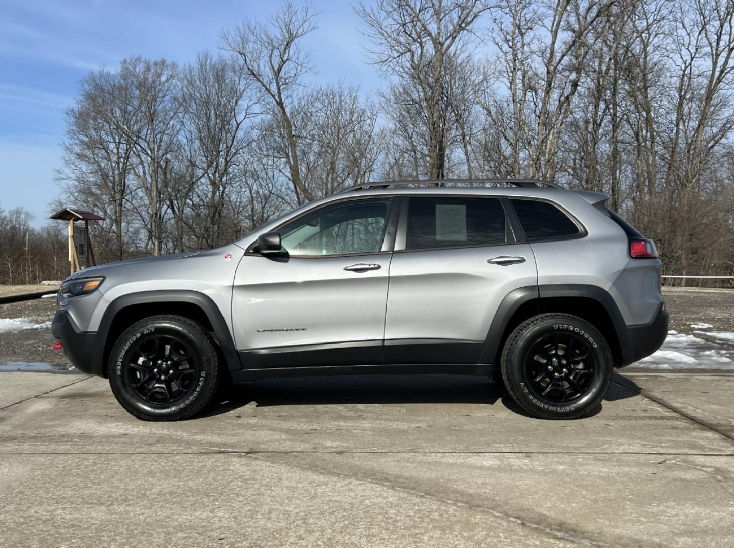 2021 GREY /Black Leather JEEP CHEROKEE TRAILHAWK (1C4PJMBX8MD) with an 3.2L V6 engine, Automatic transmission, located at 2990 Old Orchard Rd., Jackson, MO, 63755, 37.354214, -89.612106 - 2021 Jeep Trailhawk Local 1-Owner Only 38xxx miles 4 Wheel Drive 3.2L V6 Automatic Leather Navigation Power/Heated Seats Heated Steering Wheel Backup Camera Sunroof Bluetooth Remote Start Cruise Power Windows/Locks/Mirrors We have financing available and we accept trades! Fill out a - Photo#10