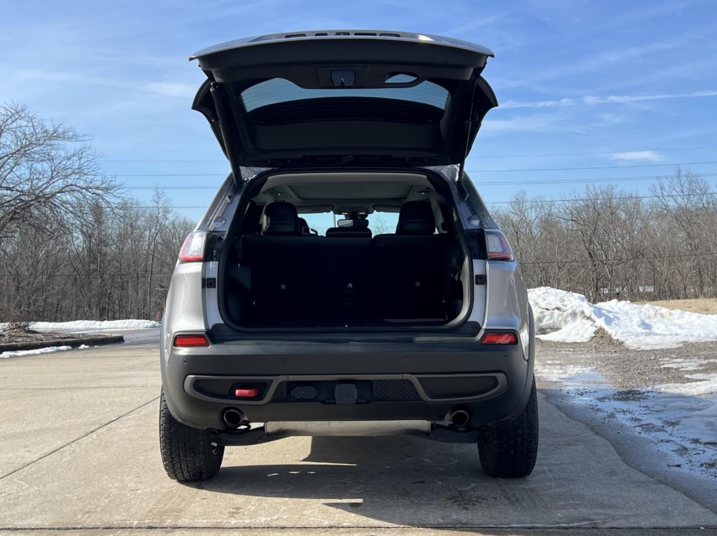 2021 GREY /Black Leather JEEP CHEROKEE TRAILHAWK (1C4PJMBX8MD) with an 3.2L V6 engine, Automatic transmission, located at 2990 Old Orchard Rd., Jackson, MO, 63755, 37.354214, -89.612106 - 2021 Jeep Trailhawk Local 1-Owner Only 38xxx miles 4 Wheel Drive 3.2L V6 Automatic Leather Navigation Power/Heated Seats Heated Steering Wheel Backup Camera Sunroof Bluetooth Remote Start Cruise Power Windows/Locks/Mirrors We have financing available and we accept trades! Fill out a - Photo#22