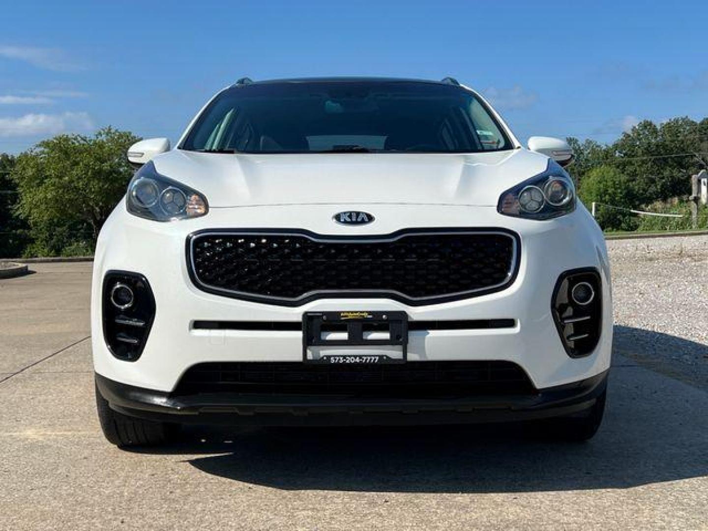 2019 WHITE /Black KIA SPORTAGE EX (KNDPN3AC6K7) with an 2.4L engine, Automatic transmission, located at 2990 Old Orchard Rd., Jackson, MO, 63755, 37.354214, -89.612106 - Photo#12